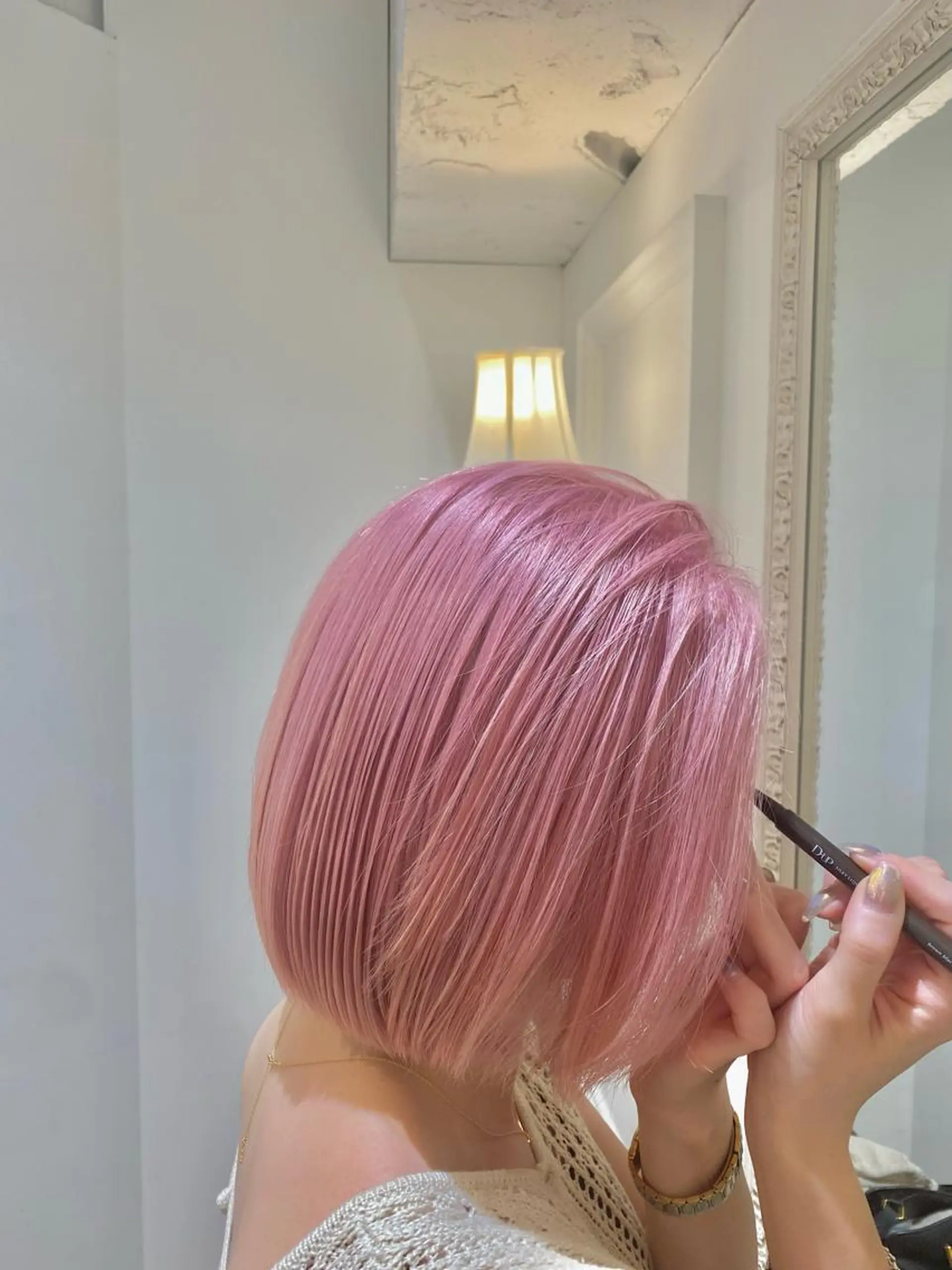 ショート カラー 美髪クリエイター マリアのヘアスタイル