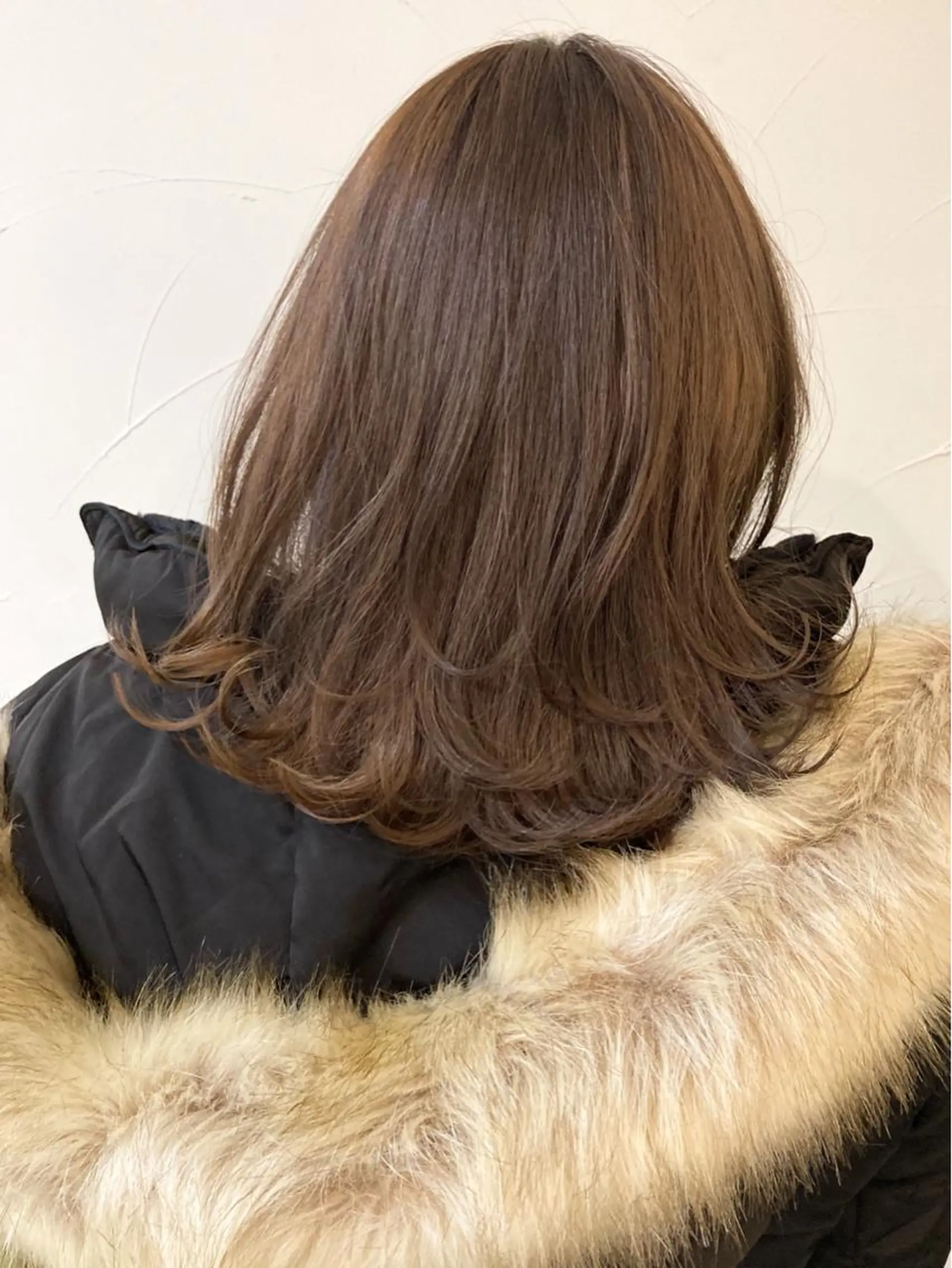 ミディアム カラー カット 樋野 亮のヘアスタイル