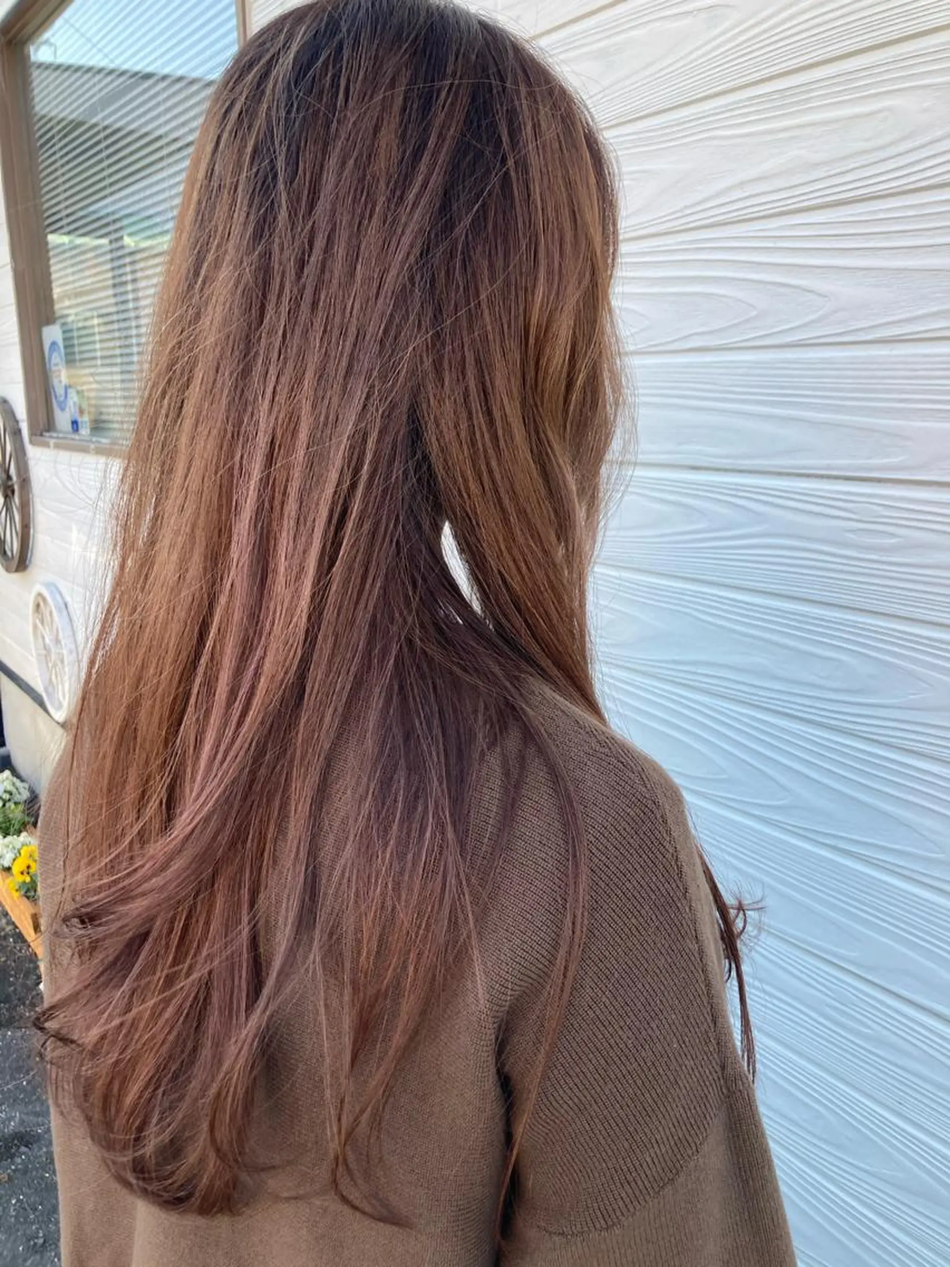 ロング カラー グラデーションカラー ピンクカラー ヘアカラー ビヨウシツトリコ よねたにみなのヘアスタイル