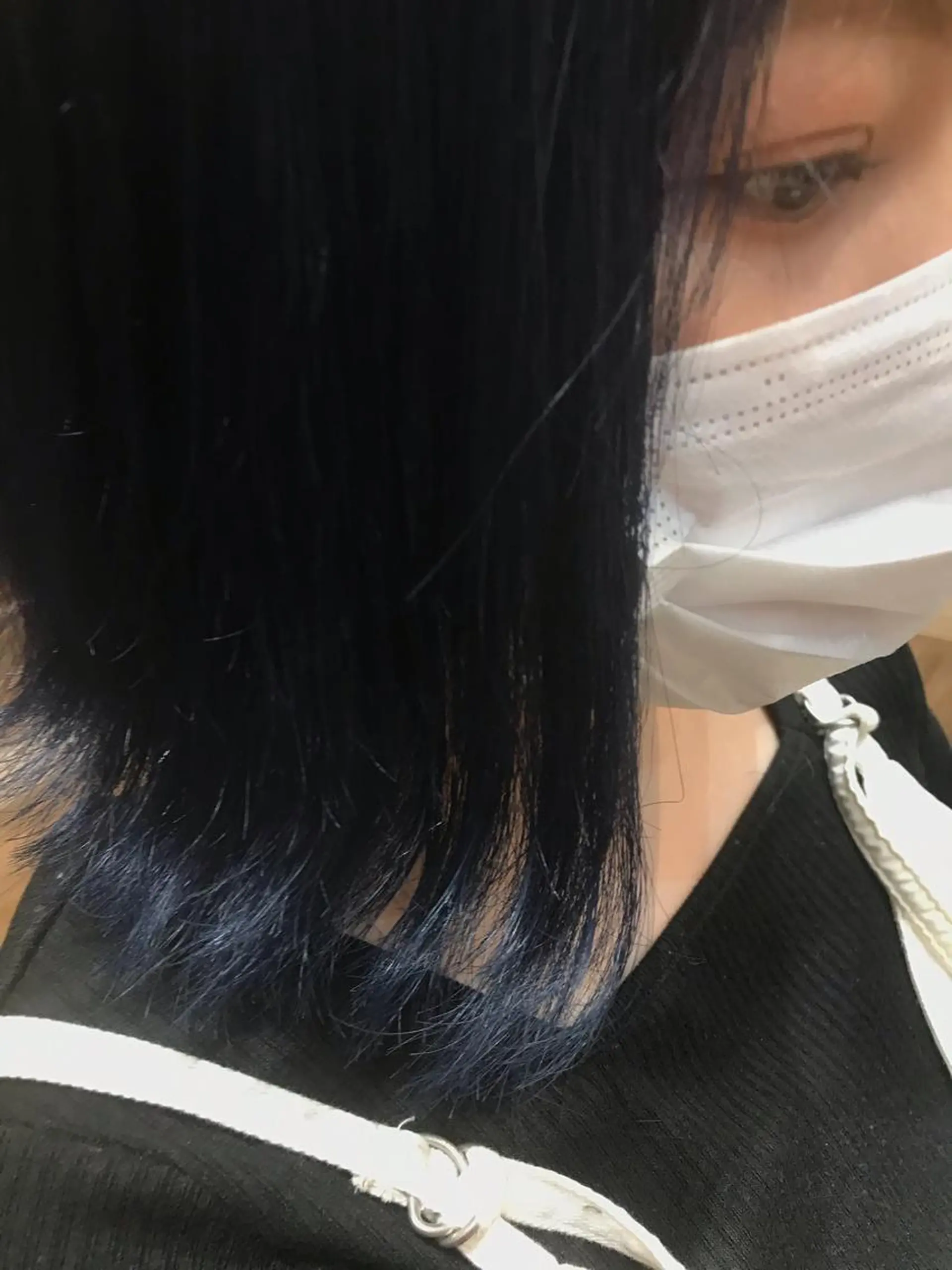 ミディアム カラー ブルーカラー カット ヘアカラー トリートメント ブリーチ/髪質改善/ レイヤー/YUTO‎のヘアスタイル