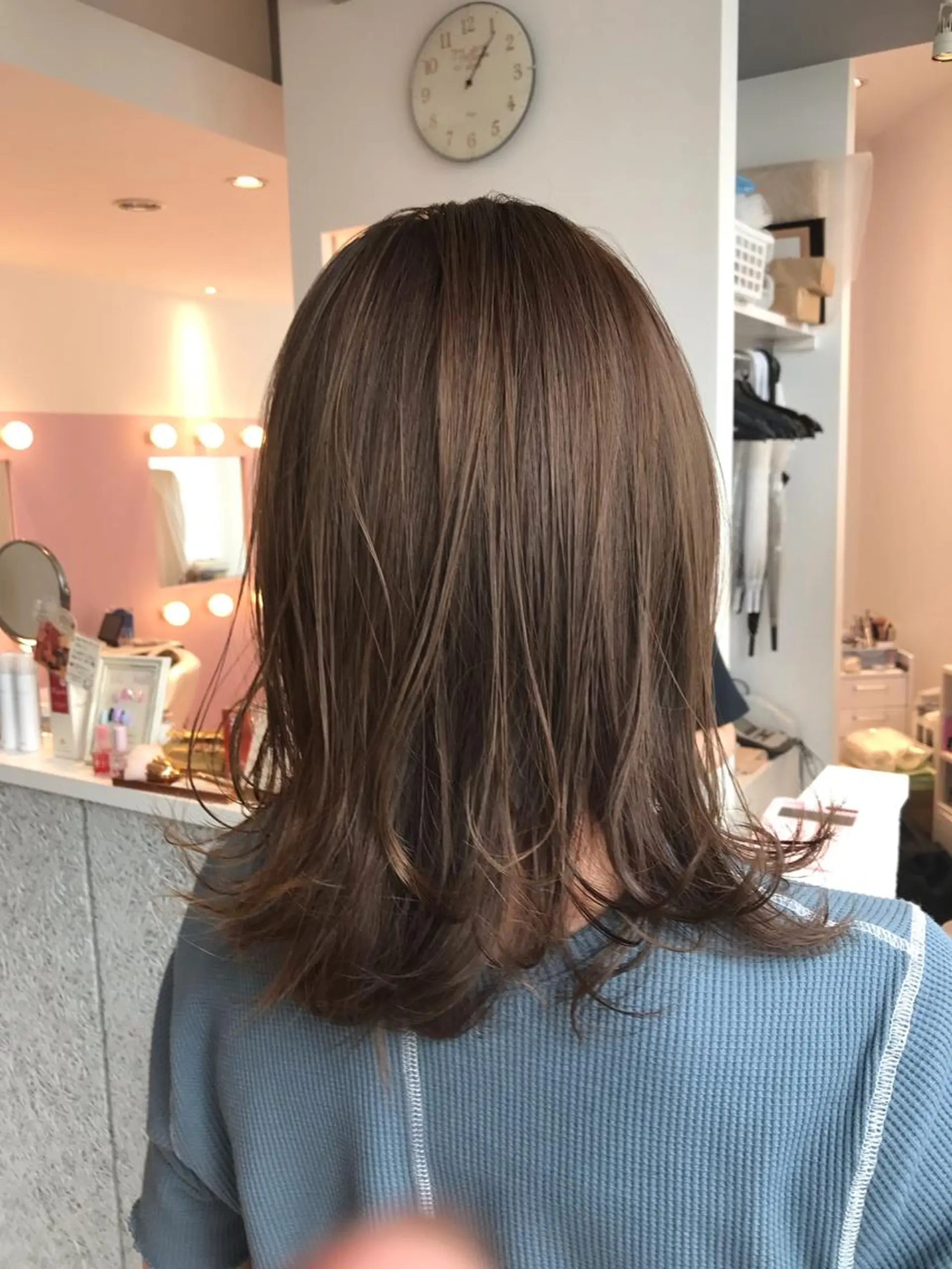 ミディアム カット ヘアカラー トリートメント ヘッドスパ 所渉/韓国レイヤー /ウルフカットのヘアスタイル