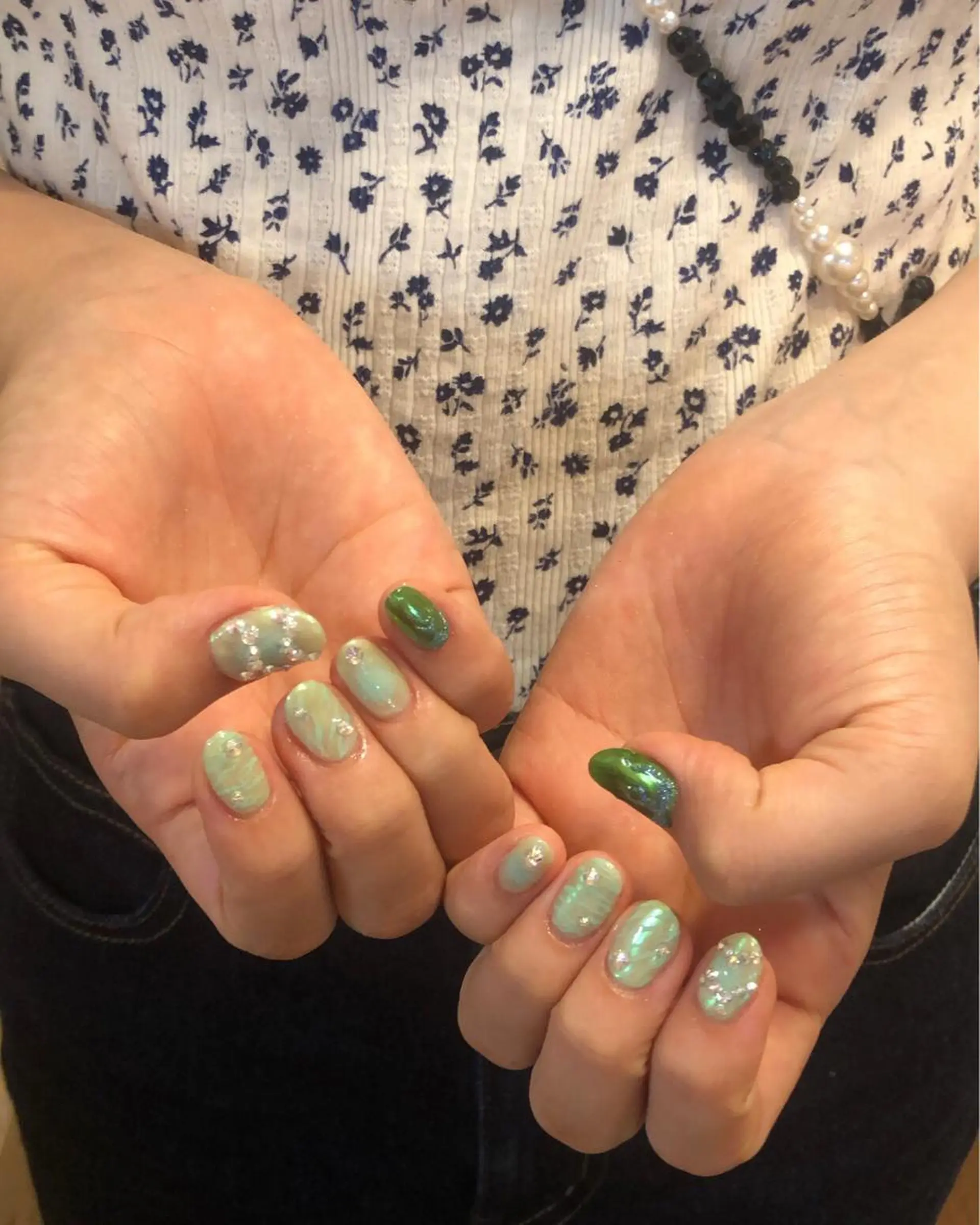 ネイル ハンドネイル フットネイル ハンドケア Nes.Nail所属・Miyagi Asamiのネイルデザイン