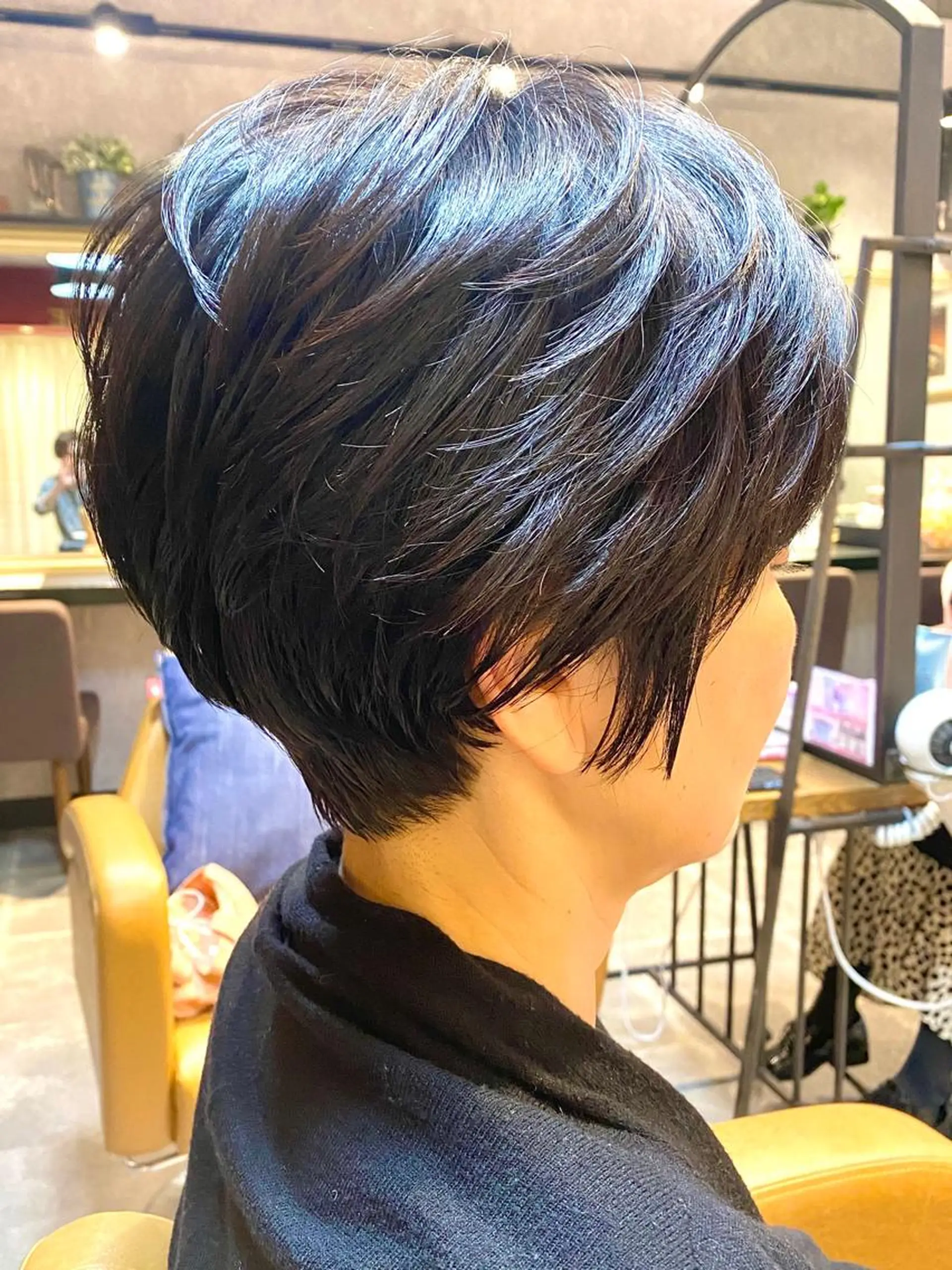 ショート カラー Lond re Maison.原宿のヘアスタイル