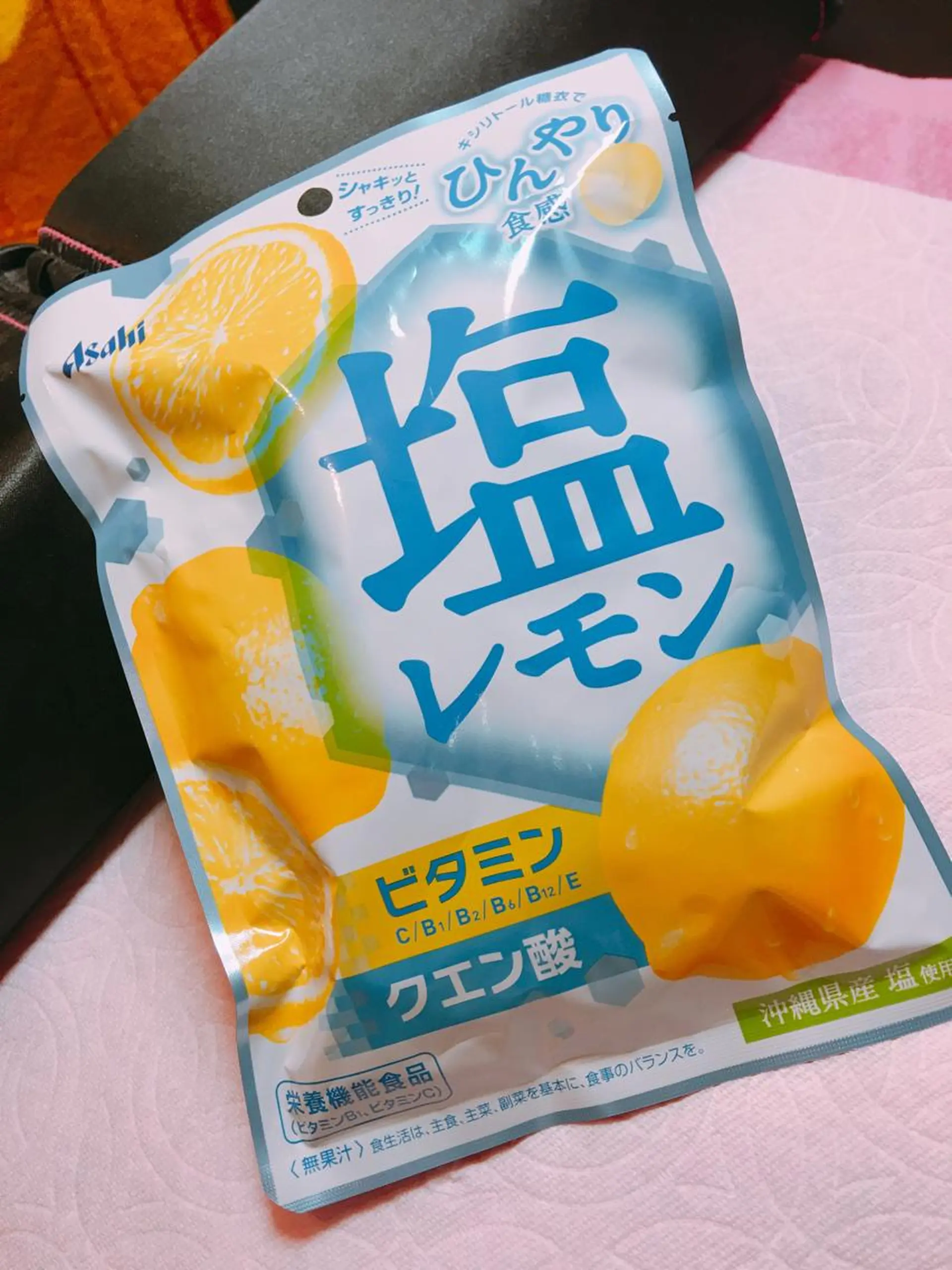 ネイル THECOLORS所属・近貞 莉奈のネイルデザイン