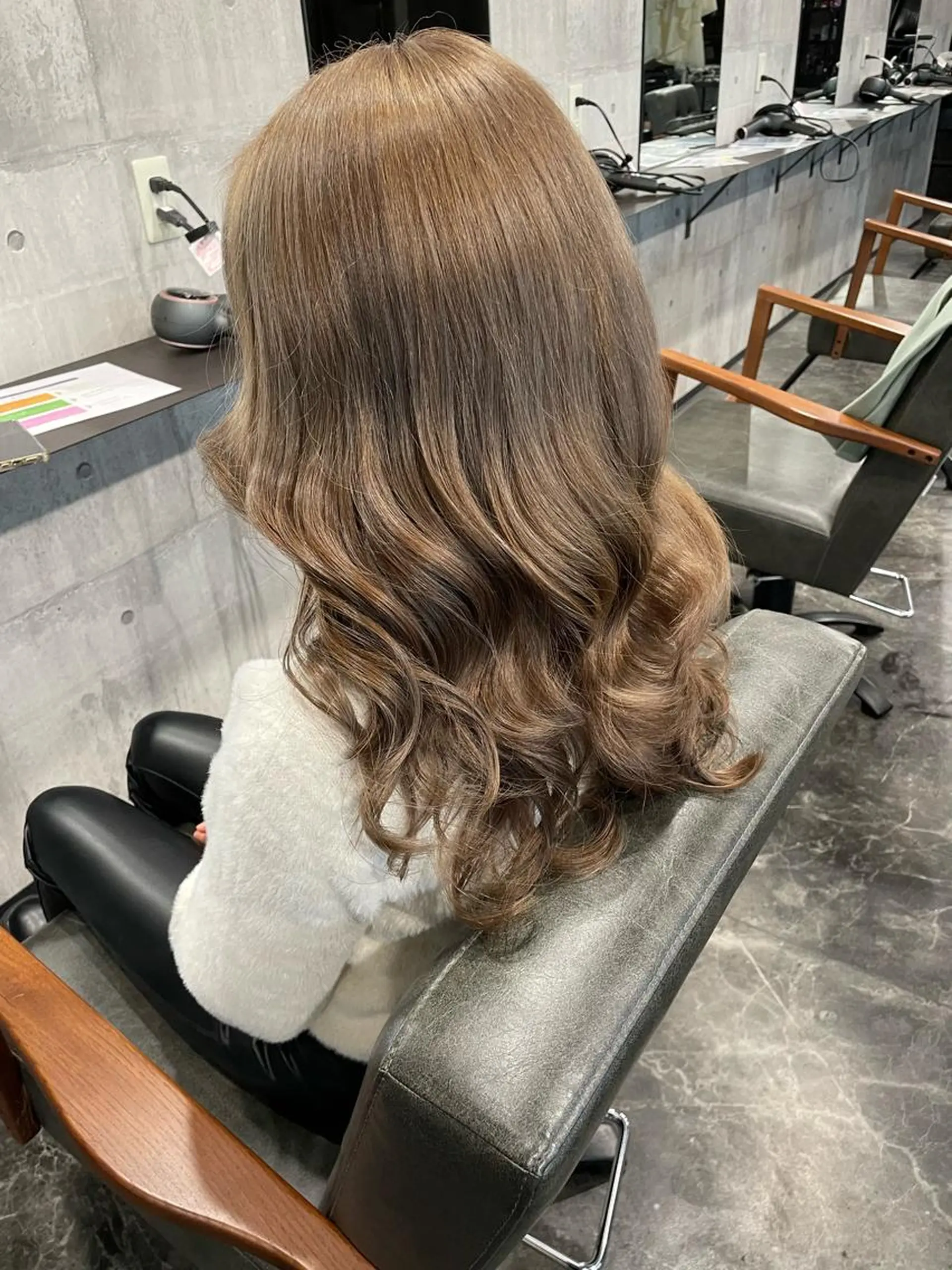 カラー カット トリートメント REGOLITH （レゴリス）所属・山田隆成/韓国カット バレ、ハイライト得意のヘアスタイル