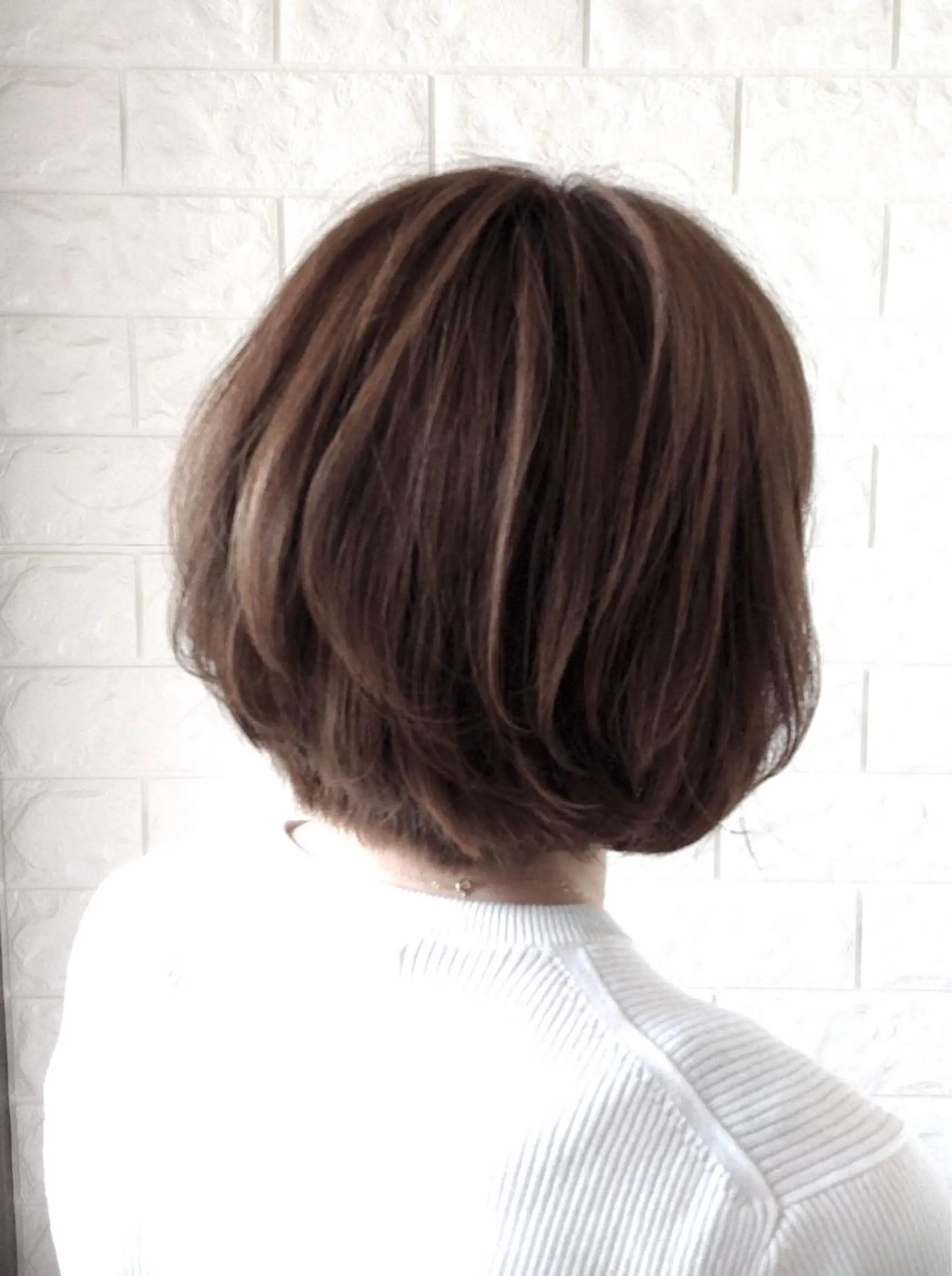 ショート カラー ベージュカラー 透明感カラー ハイライトカラー イルミナカラー ヌーディベージュ エイジングケア特化 美容師✂️山崎竜二のヘアスタイル