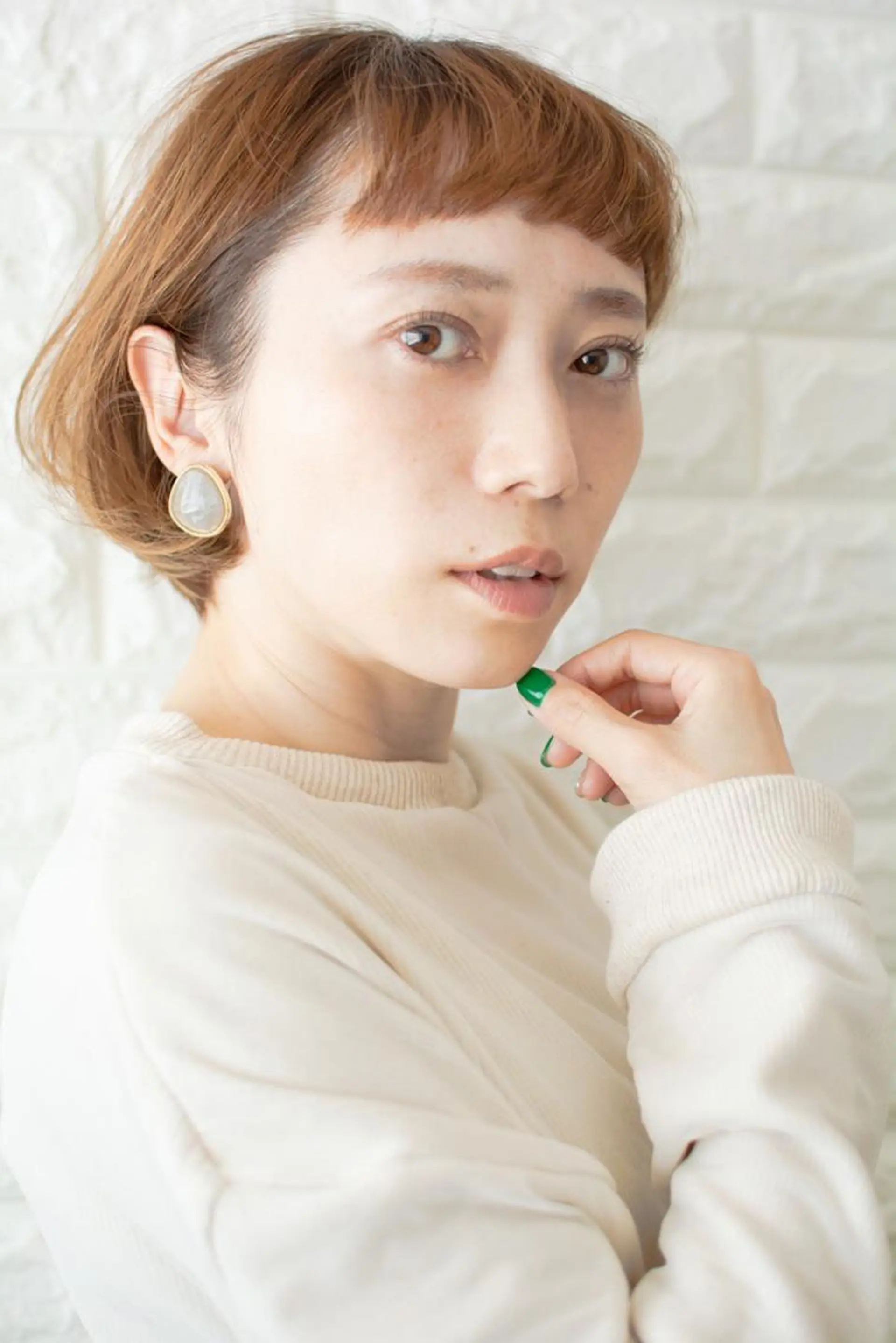 ショート カラー ショートボブ ベージュカラー ブルーカラー ブルージュ グレージュ 撮影モデル 斉藤 正敏のその他イメージ