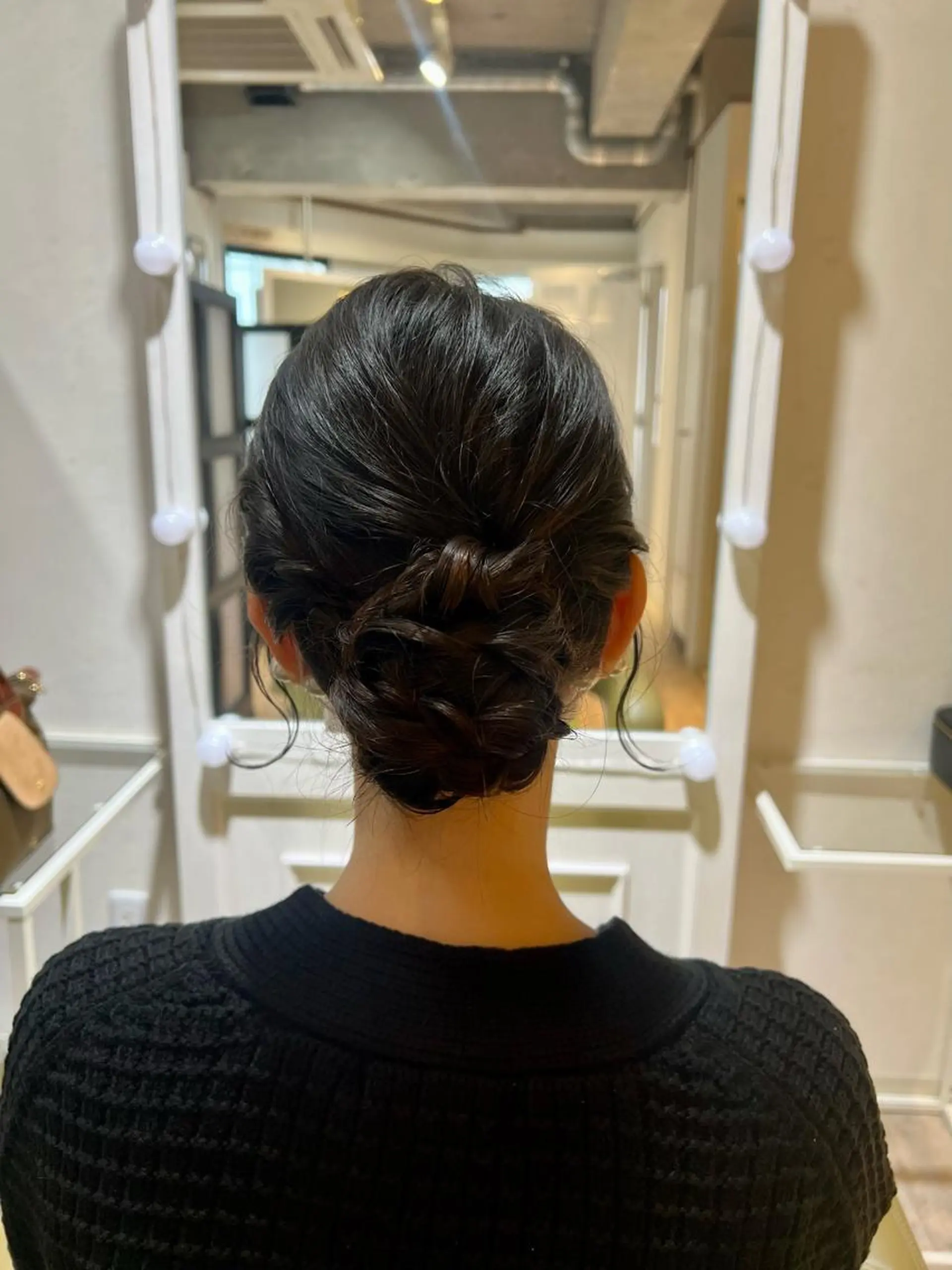 セミロング ヘアアレンジ 人見知りさんでも安心 奥田 里佳子のヘアスタイル