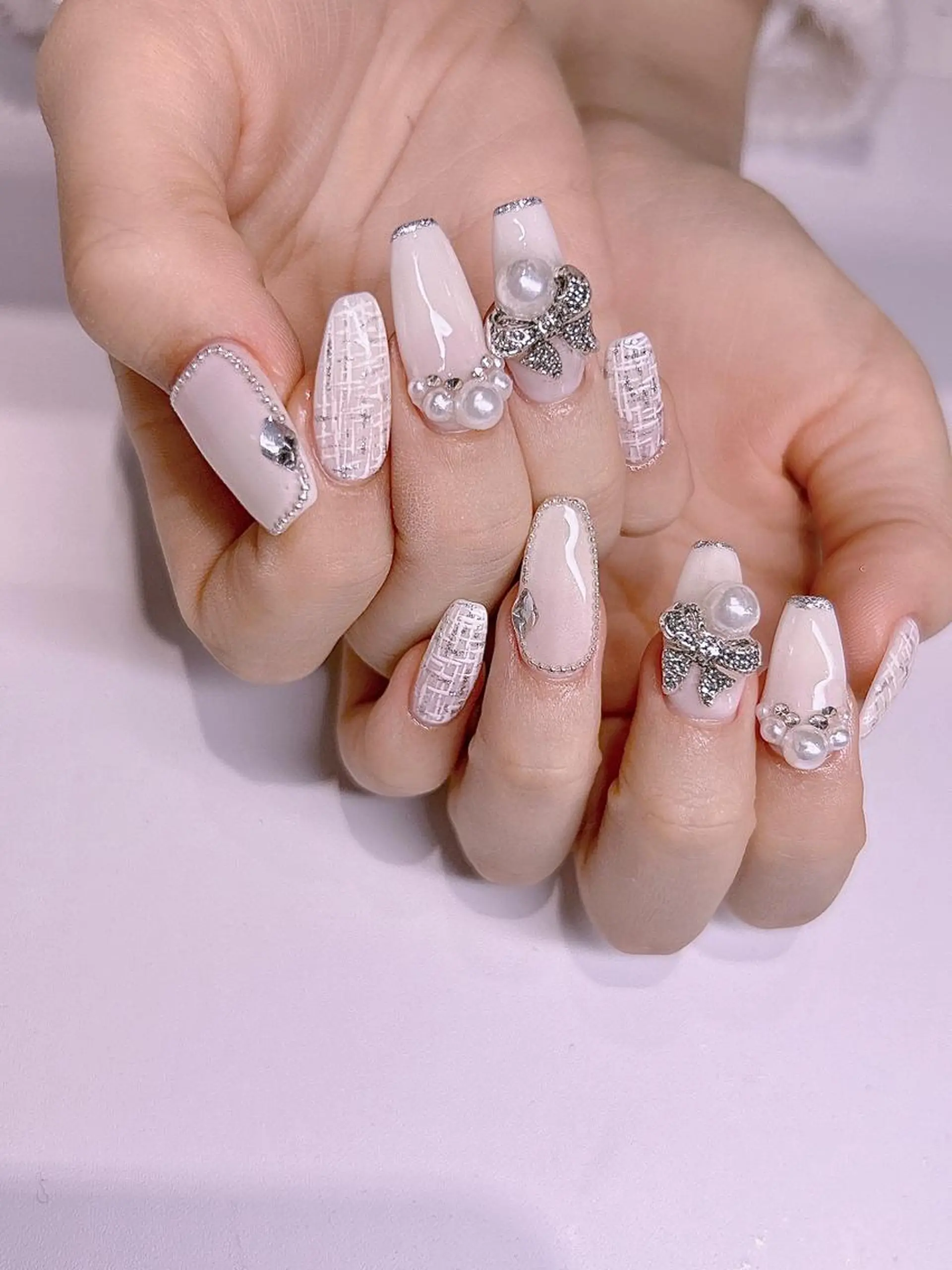 ネイル 美爪パラジェル導入店 Sunnilyのネイルデザイン