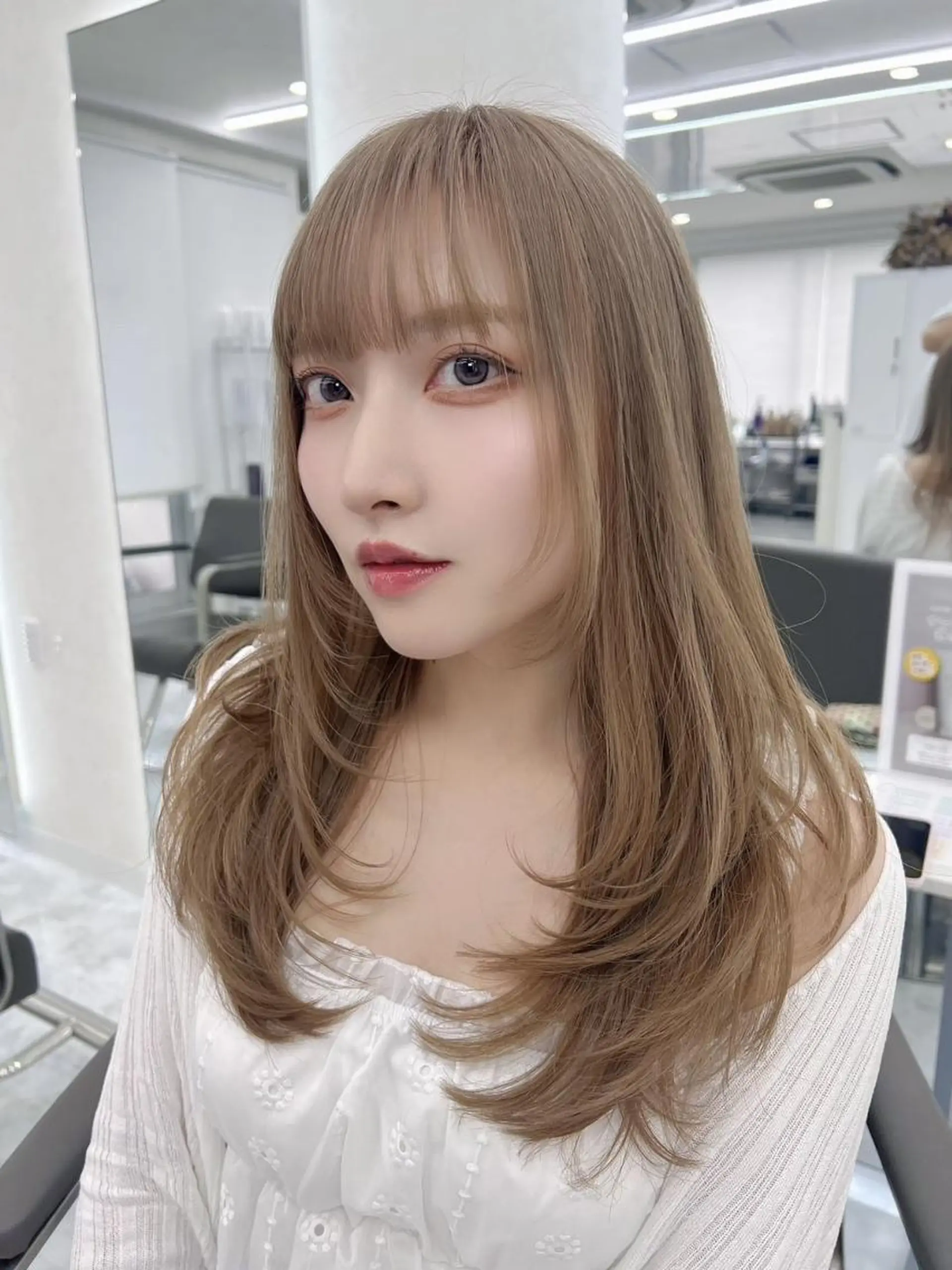 ロング ヘアカラー 江坂エリア最安値◎ ブリーチ*土田のヘアスタイル