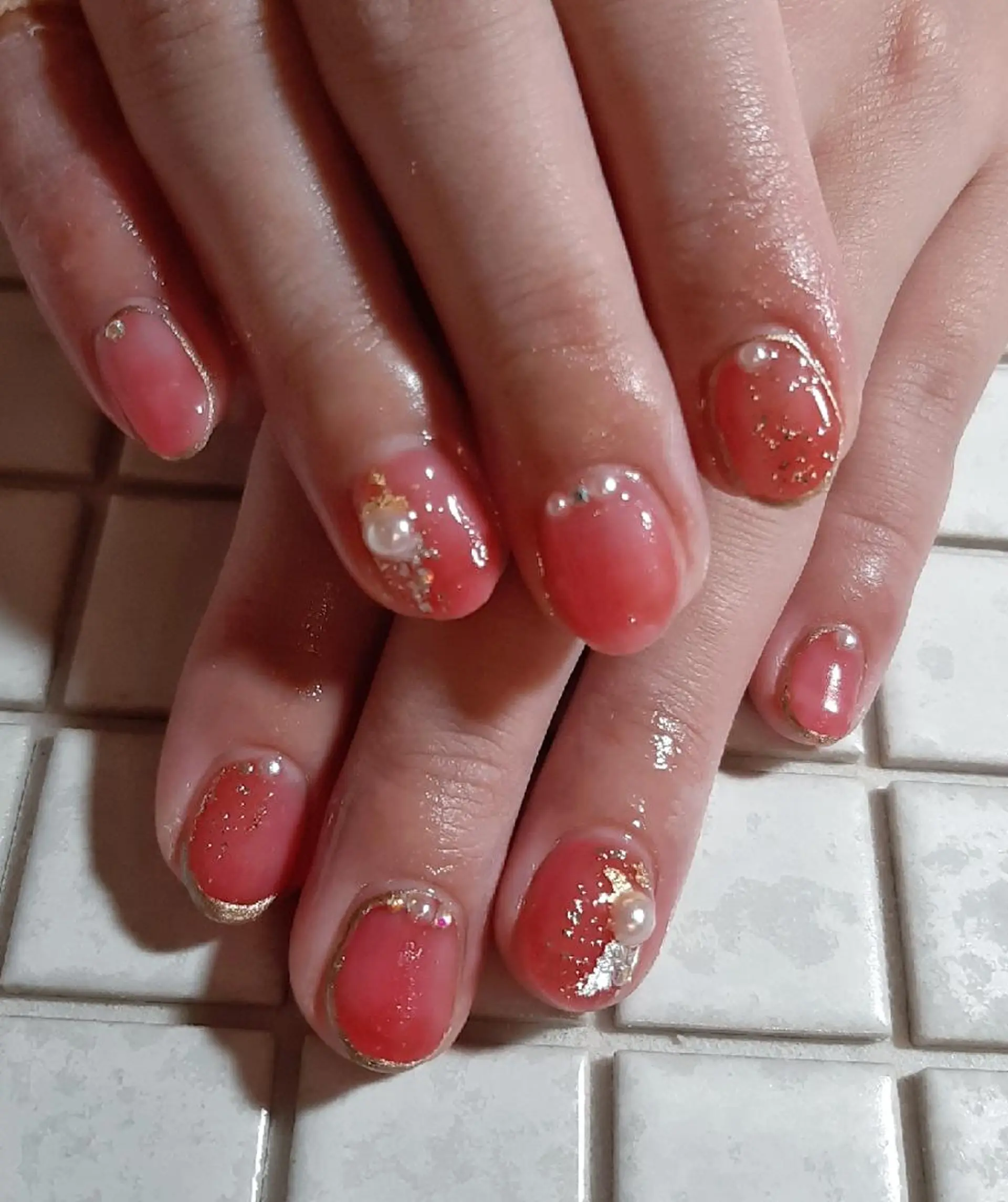 ネイル クリアネイル 赤色 ハンドネイル private salon mieのネイルデザイン