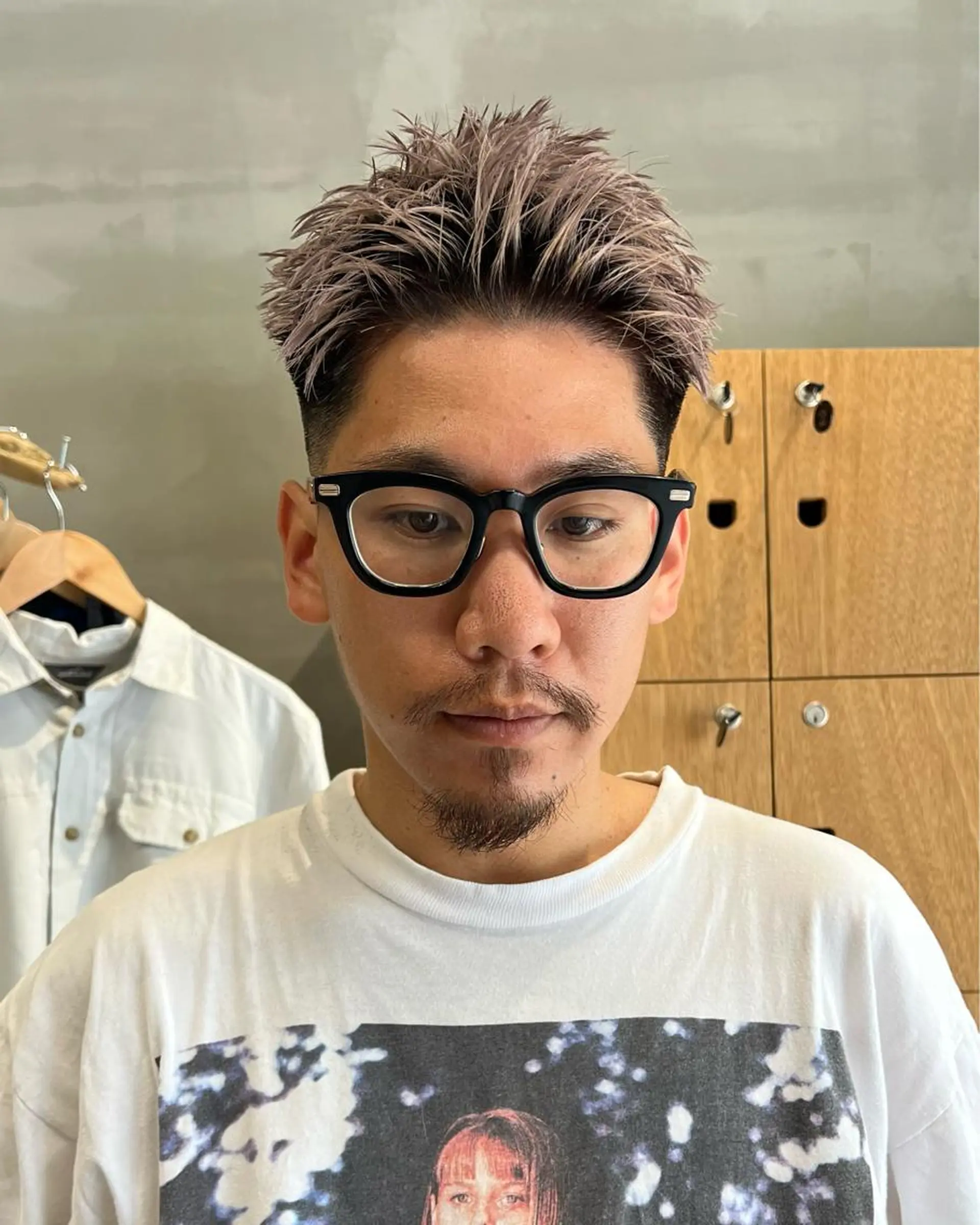 メンズ センターパート フェードカット マッシュウルフ マッシュ メンズパーマ カット ヘアカラー 渥美祐耶 【メンズカット】のヘアスタイル