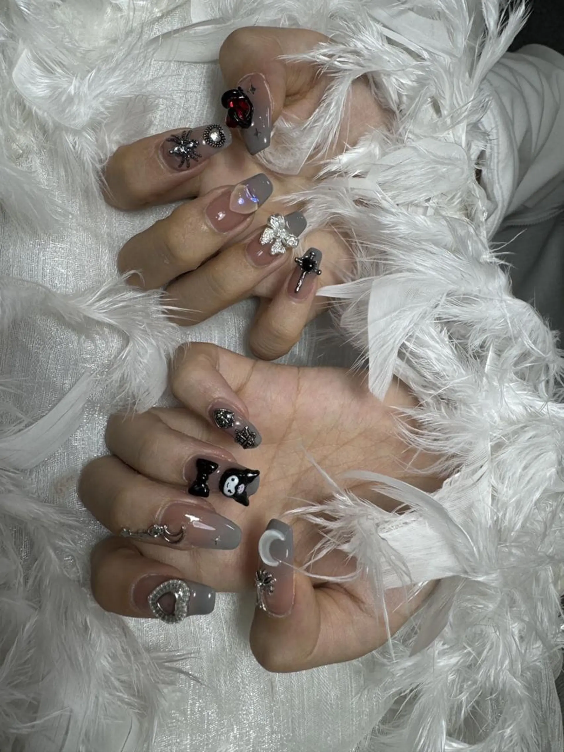 ネイル DEMAIN- 🕊️のネイルデザイン