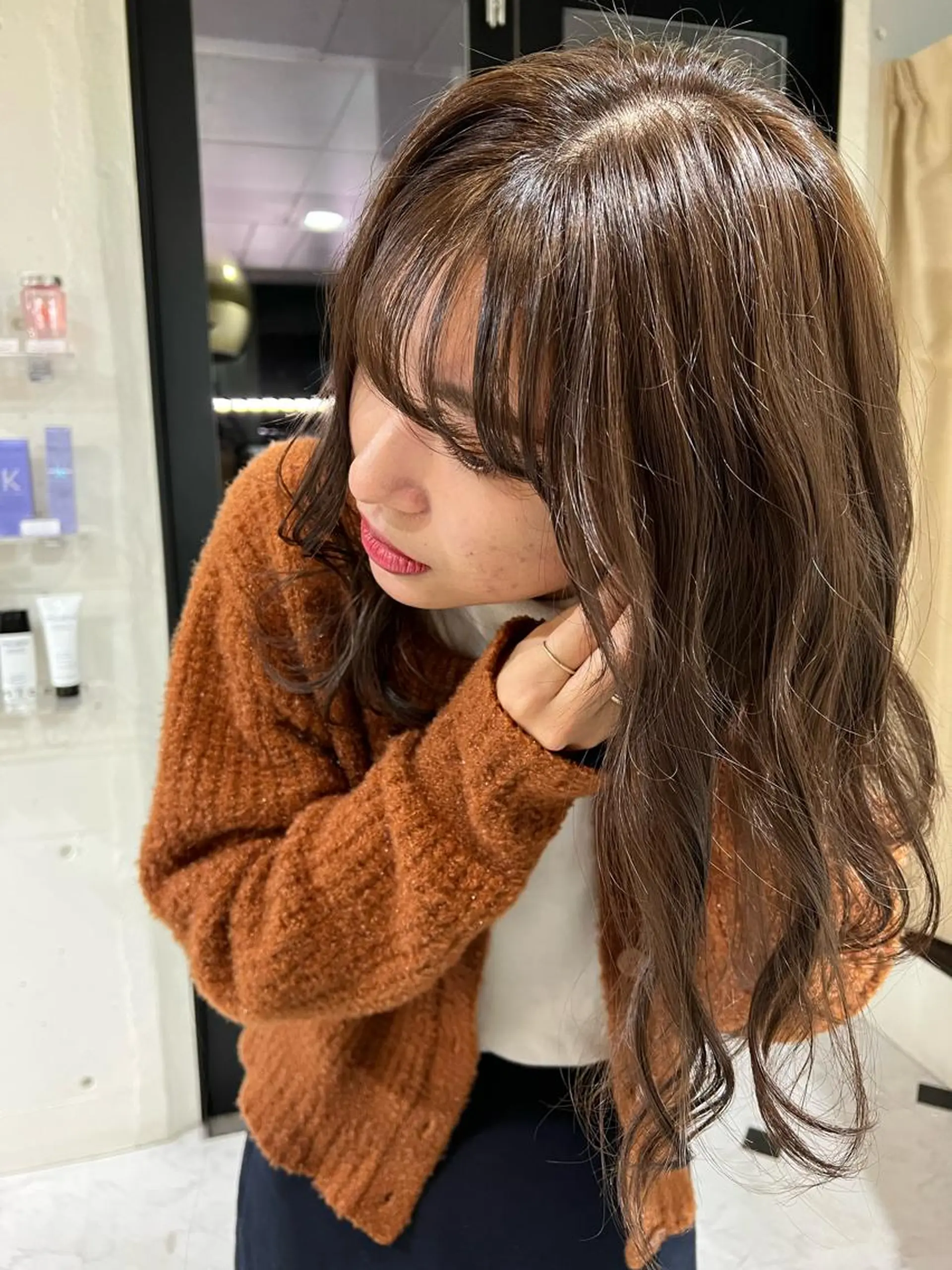 ロング カラー 似合わせカット 小林愛奈のヘアスタイル