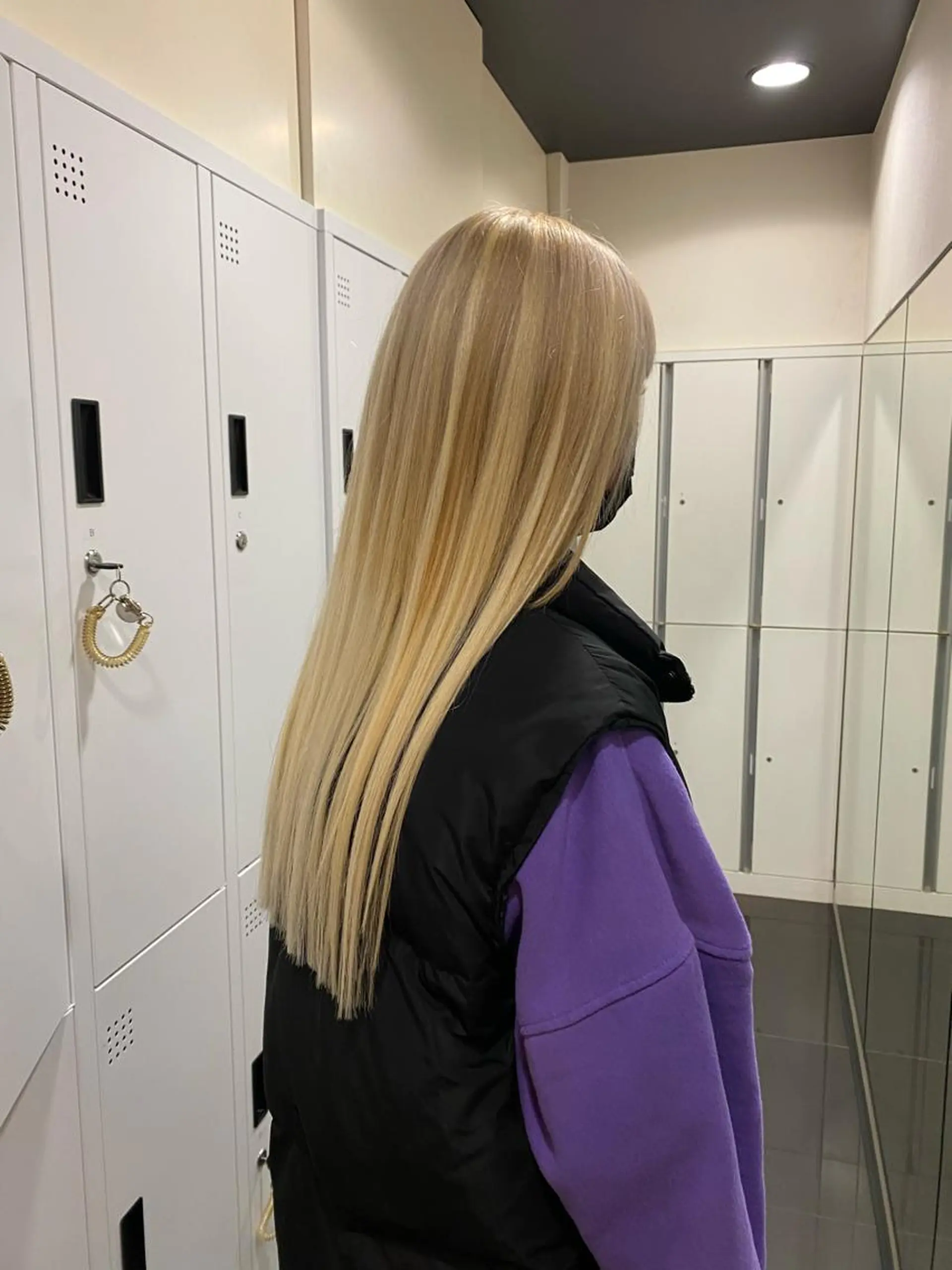 ロング カラー エクステ ブリーチカラー/ベー ジュ/Hono🦖のヘアスタイル