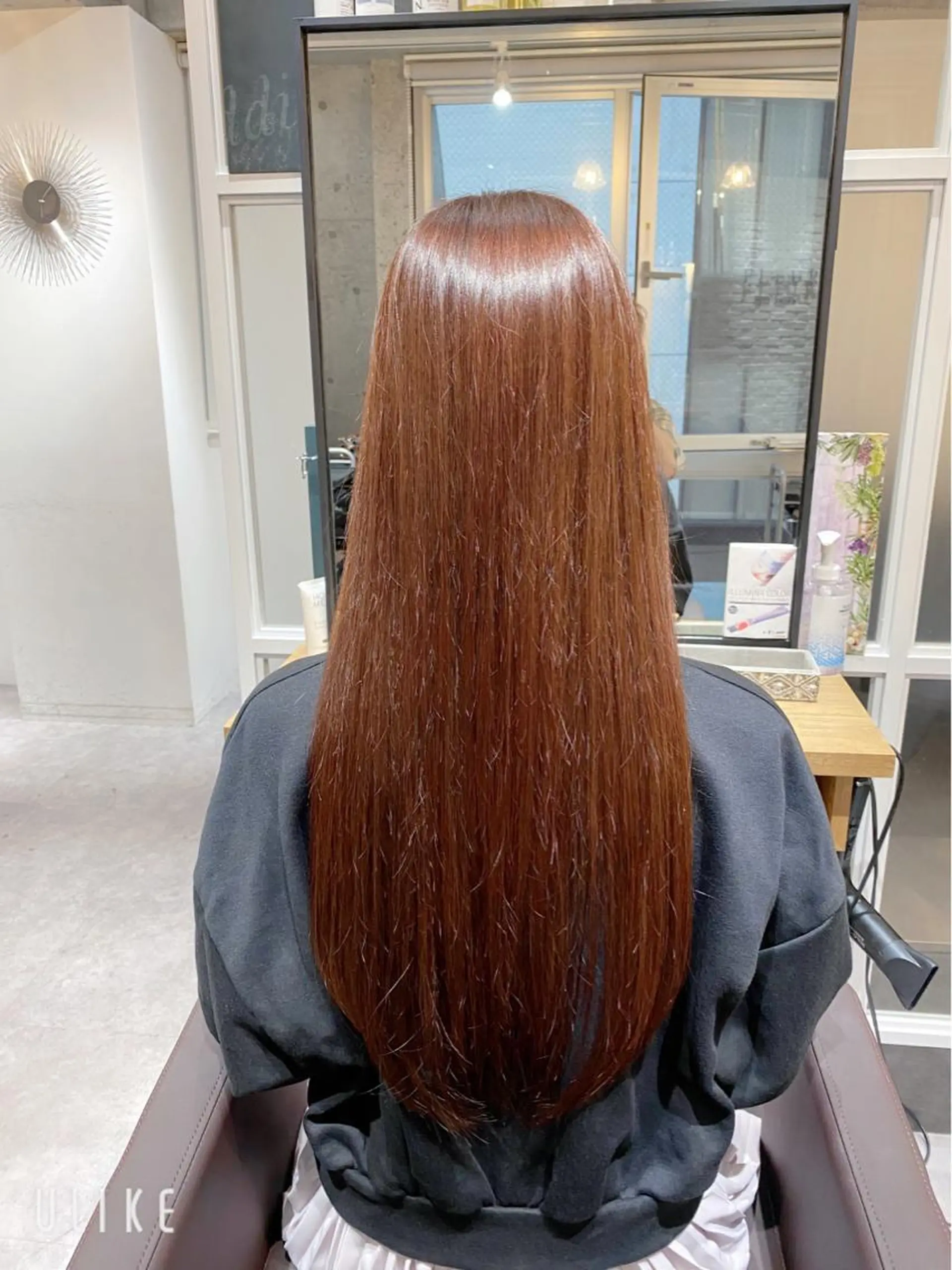 ロング サロウィン新宿三丁目所属・✨クセ・広がりで悩む 学生さんへ✨taroのヘアスタイル