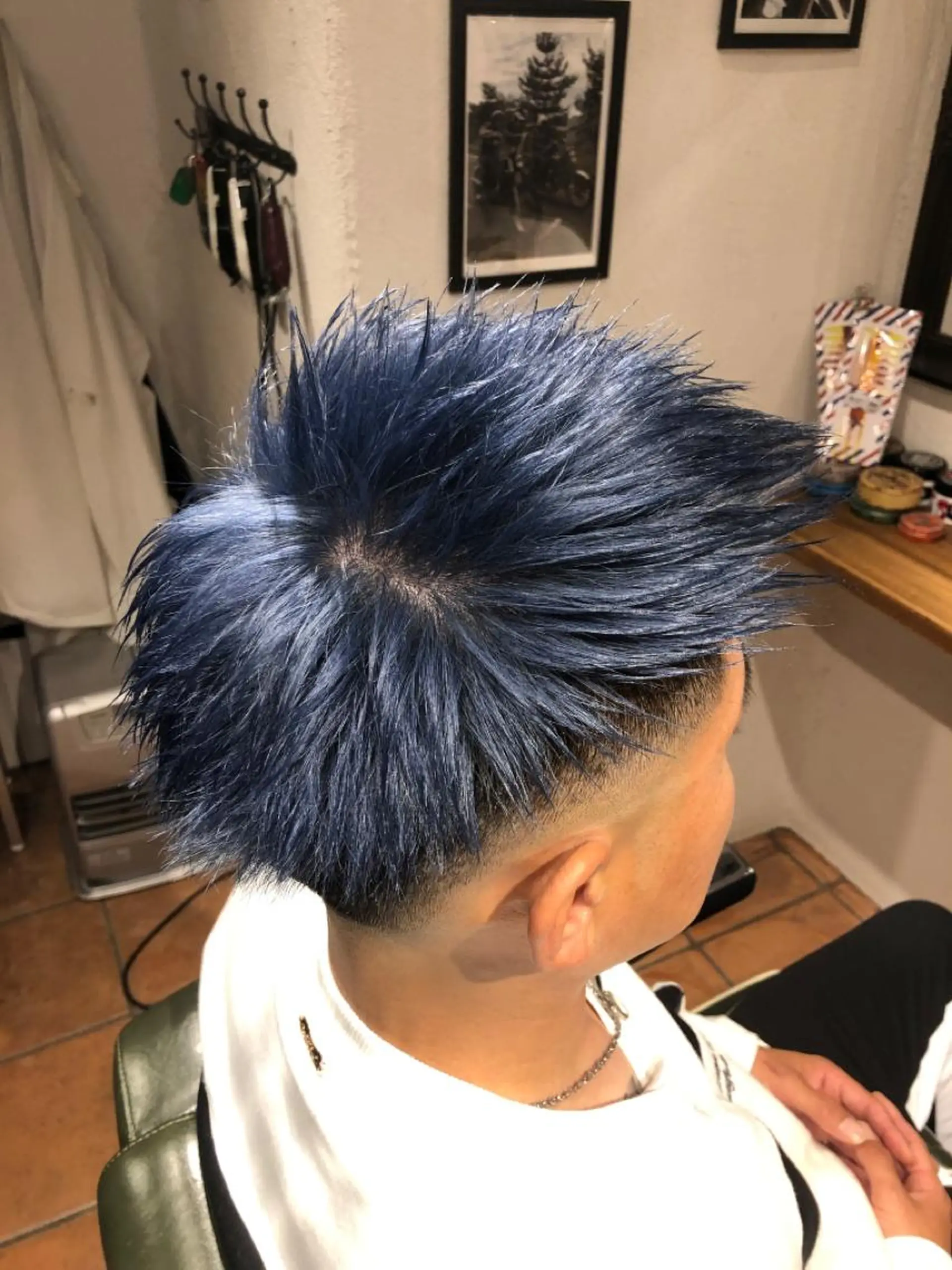 ショート カラー メンズ カット ヘアカラー vita所属・冨士川 英樹のヘアスタイル