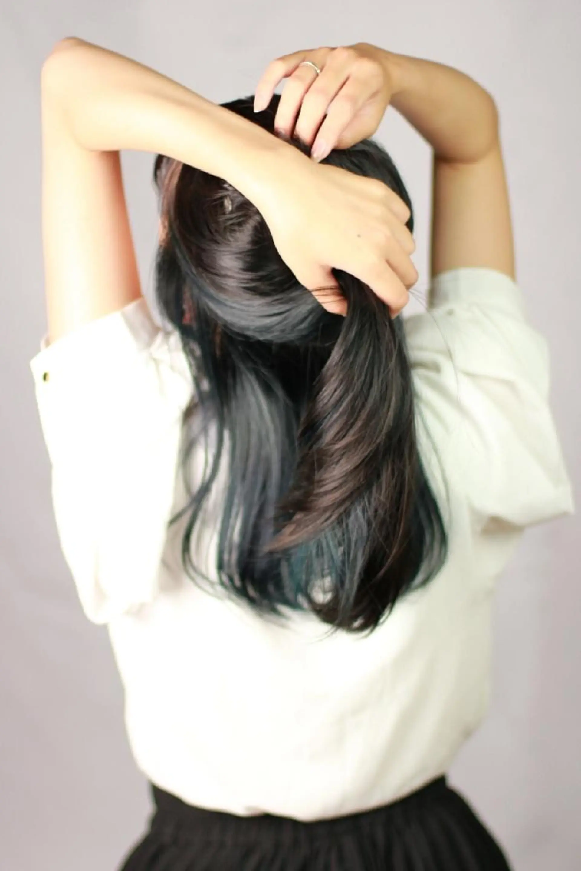 セミロング カット ヘアカラー Loop for hair所属・松尾 泰伸のヘアスタイル