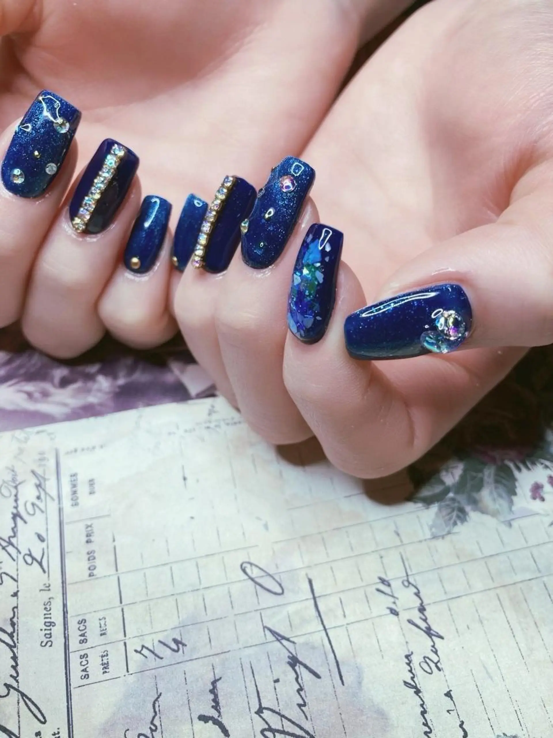 ネイル ハンドネイル NOIROUGE所属・NOI ROUGEのネイルデザイン