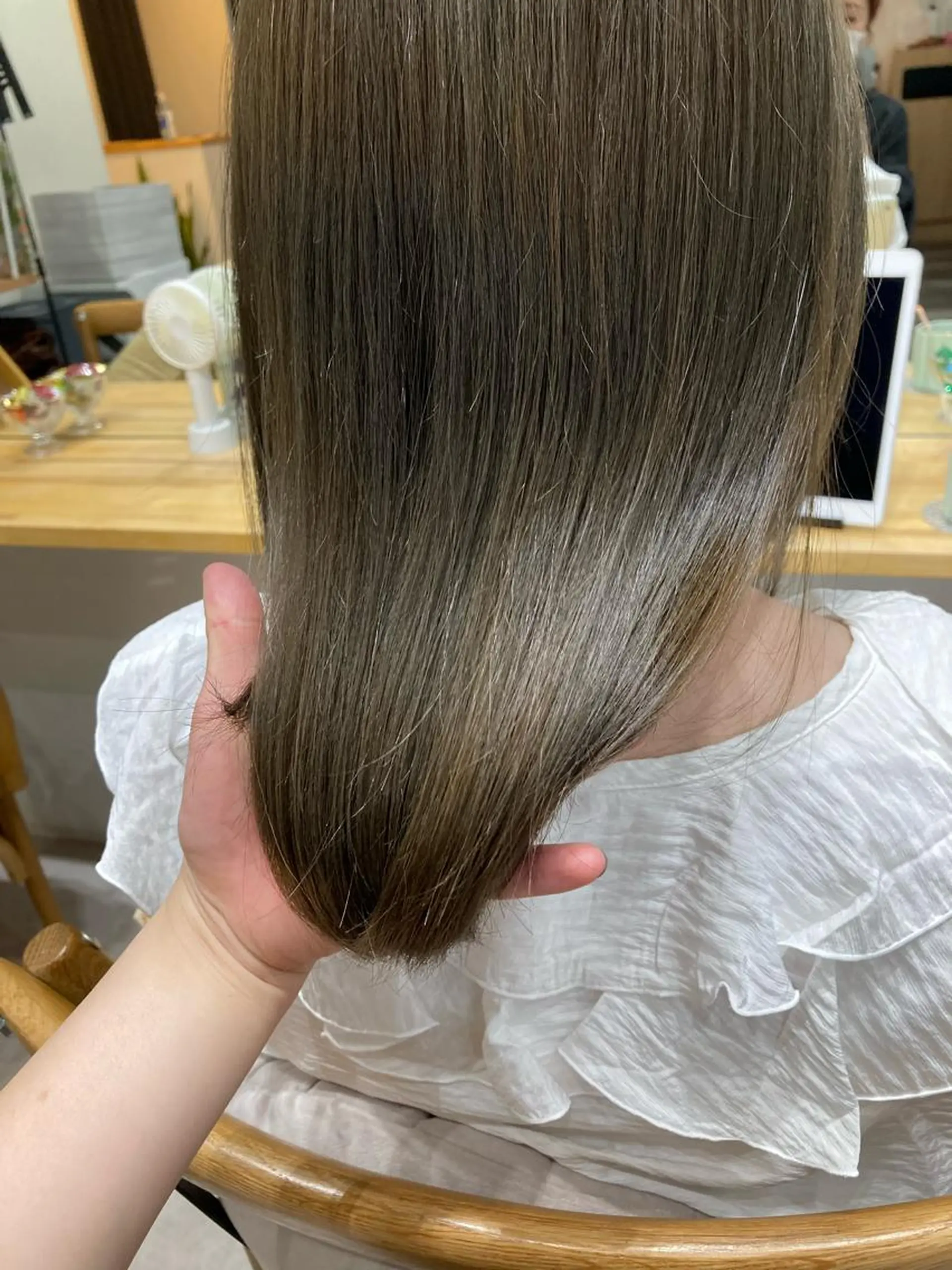 ミディアム ヘアカラー トリートメント ✨色持ちの良い艶 カラー✨蟹江真世のヘアスタイル