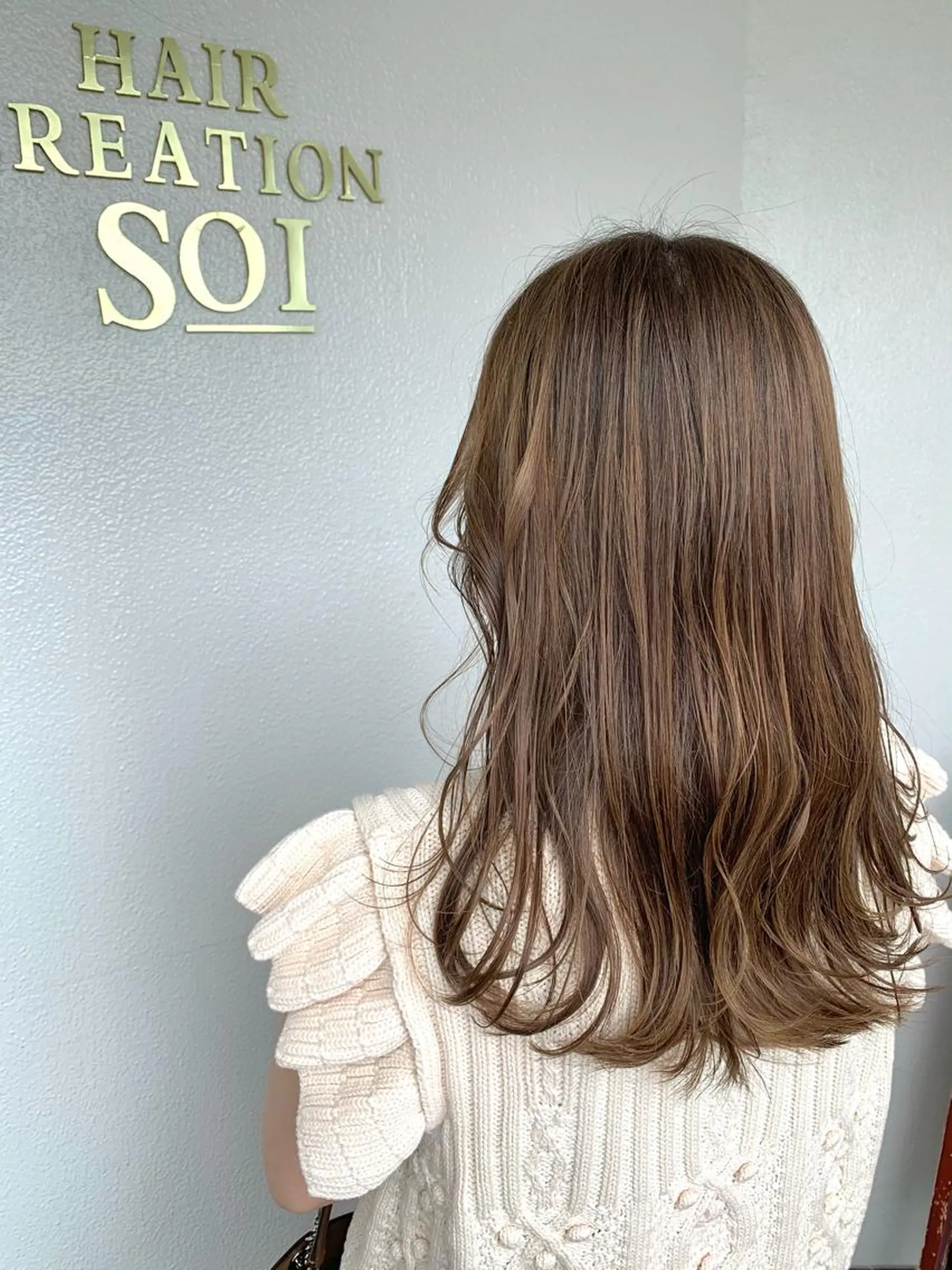 ロング カラー 三野 沙也のヘアスタイル