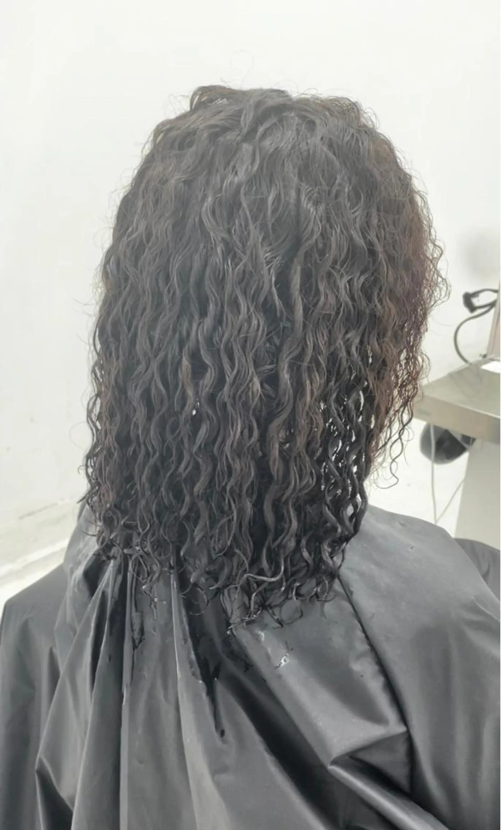 ミディアム パーマ ミディアムパーマ 外国人風カラー 【柏メンズパーマ職人 】店長　KAZUMAのヘアスタイル