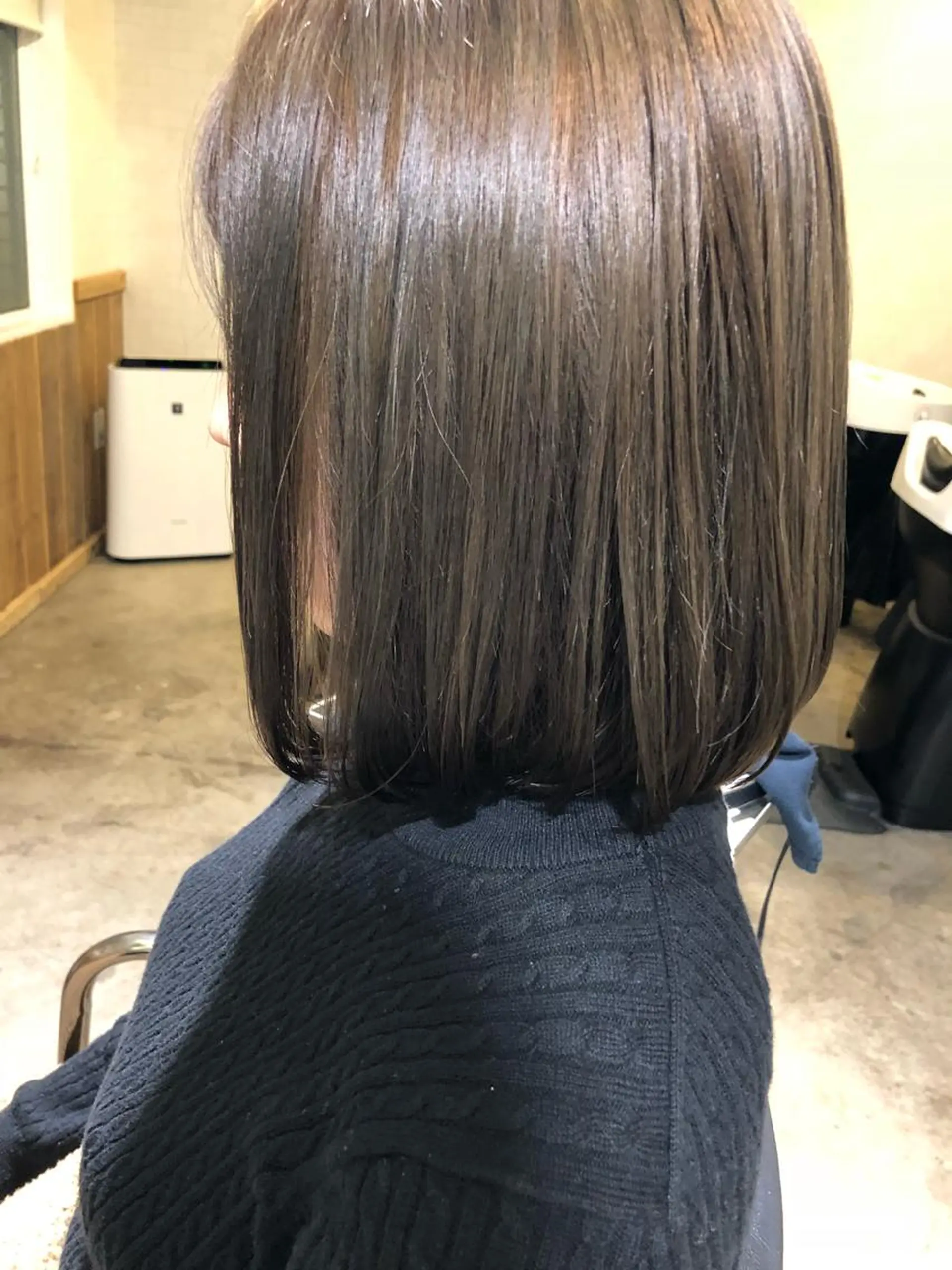 ミディアム カラー ベージュカラー ボブ 舘野 太嘉宏のヘアスタイル