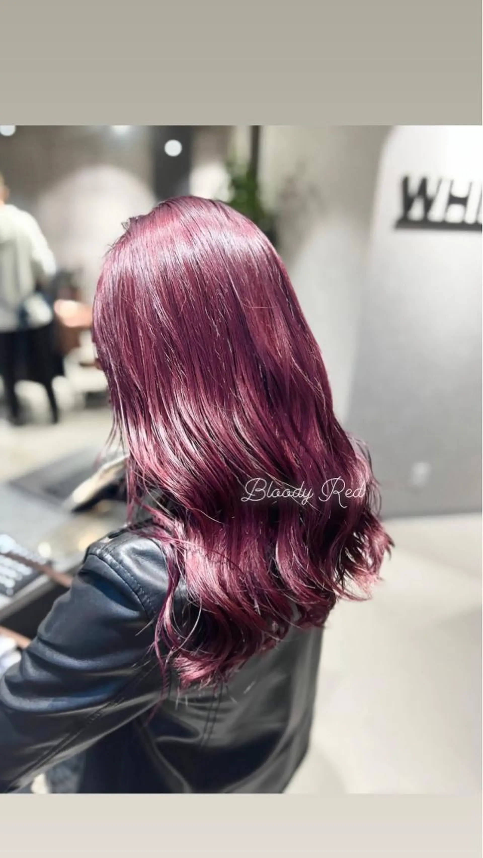 ロング カラー レッドカラー mimiiy梅田 中崎町ハイトーンのヘアスタイル