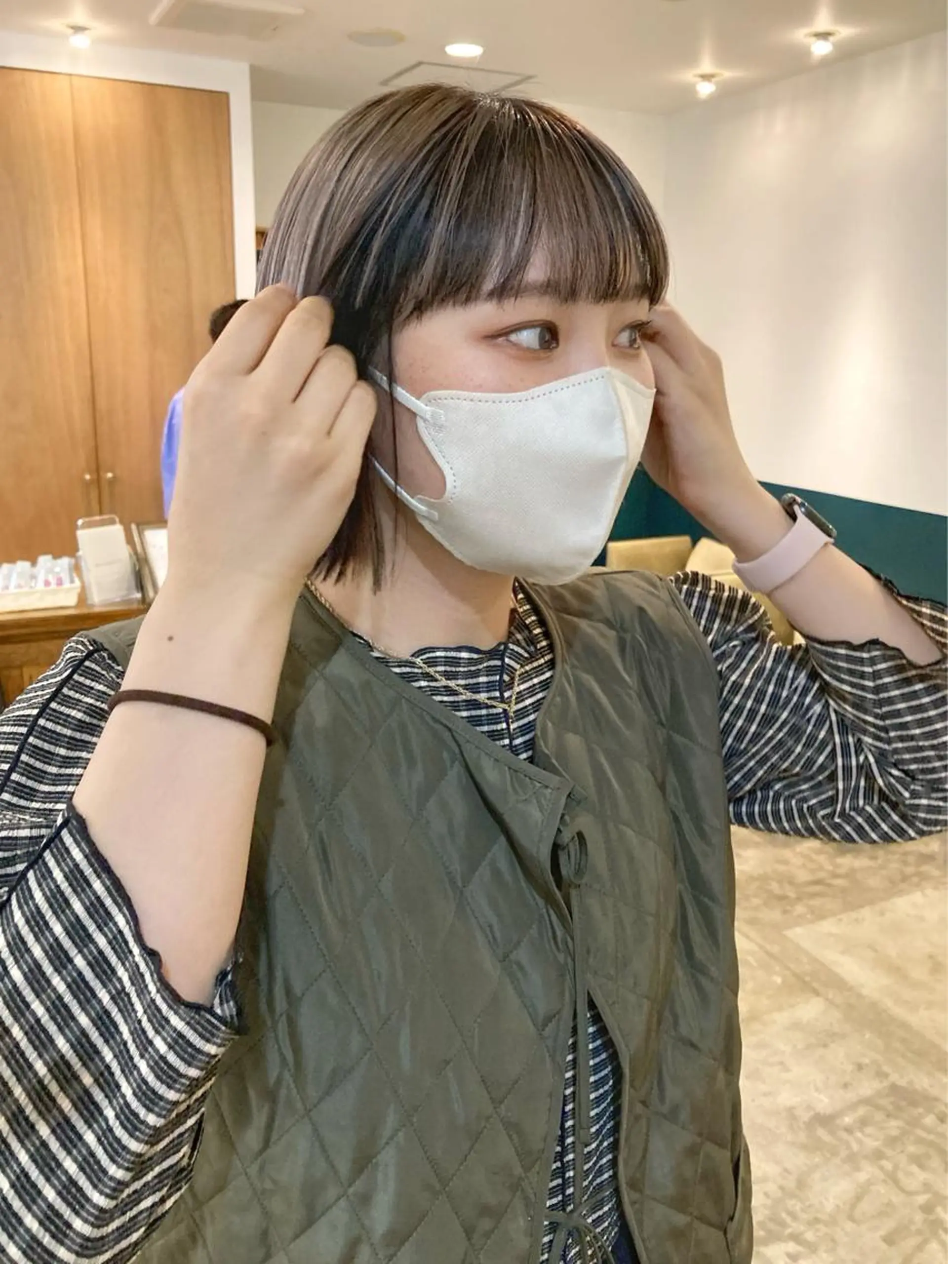 ショート ボブ 顔周りカット ヘアカラー カラーリスト菅野 竜矢🌈のヘアスタイル