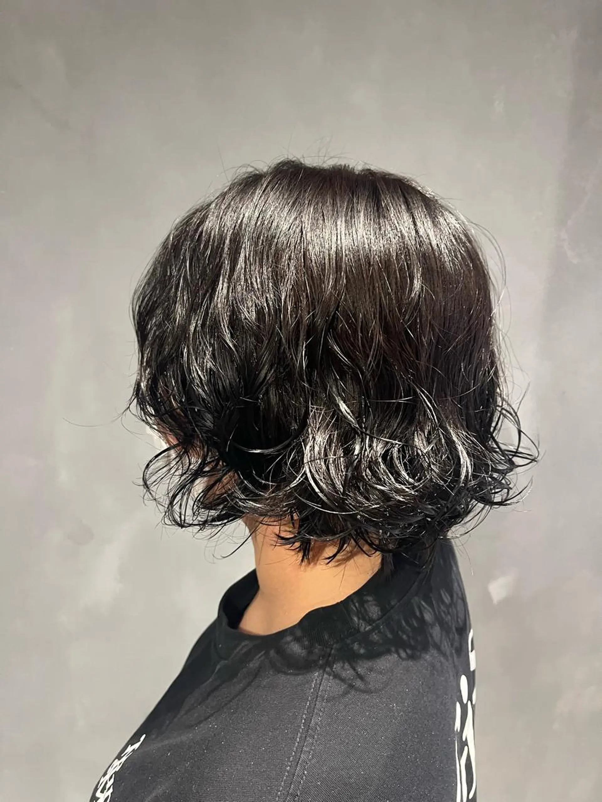 カラー 下山 萌華のヘアスタイル