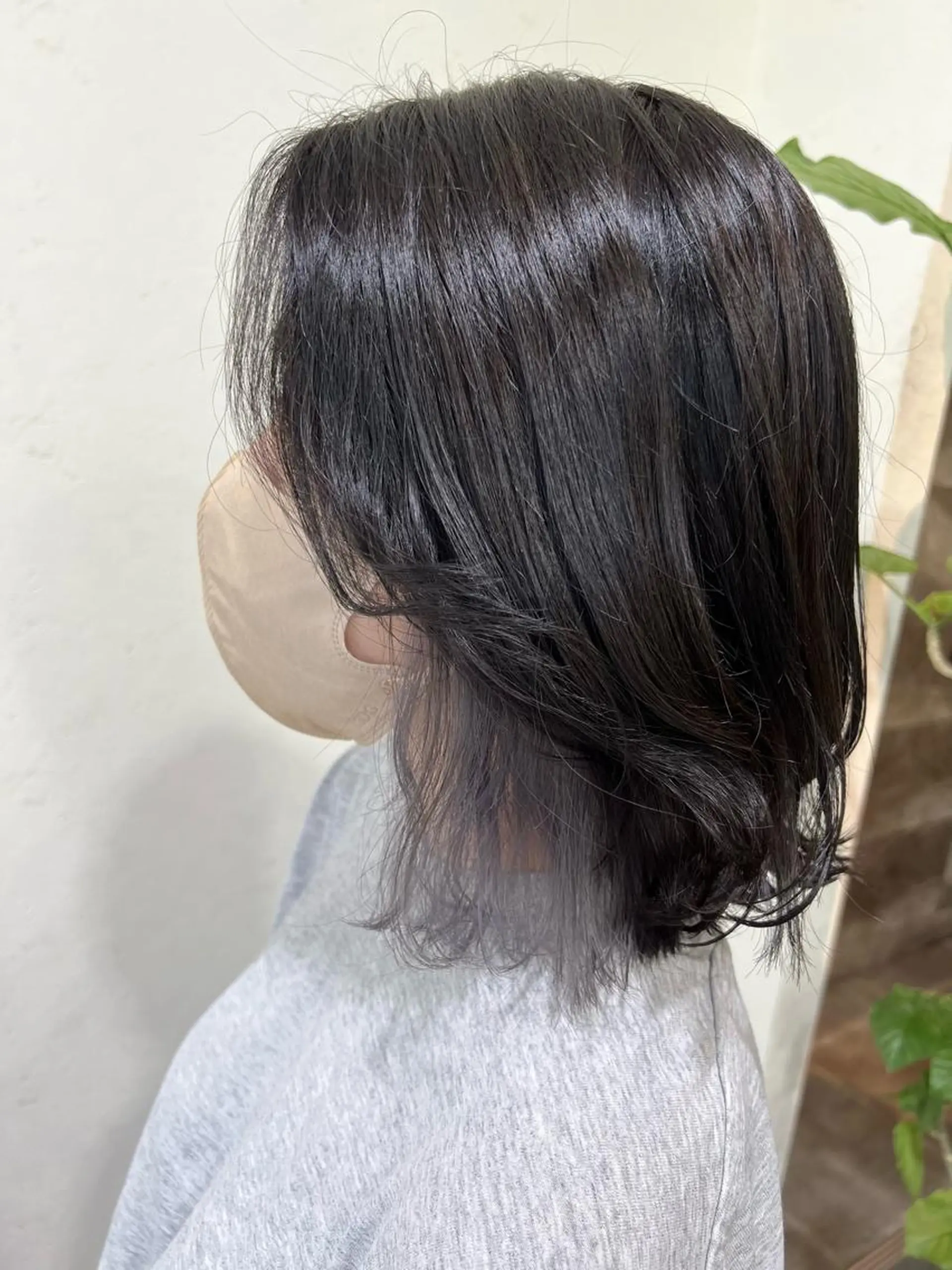 ミディアム カラー ヘアカラー トリートメント mana .のヘアスタイル