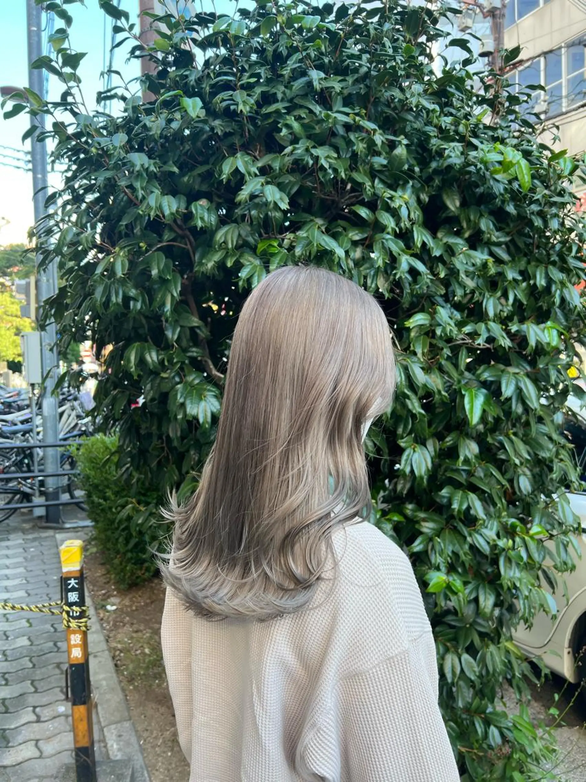 ロング カラー Neale. ユメのヘアスタイル