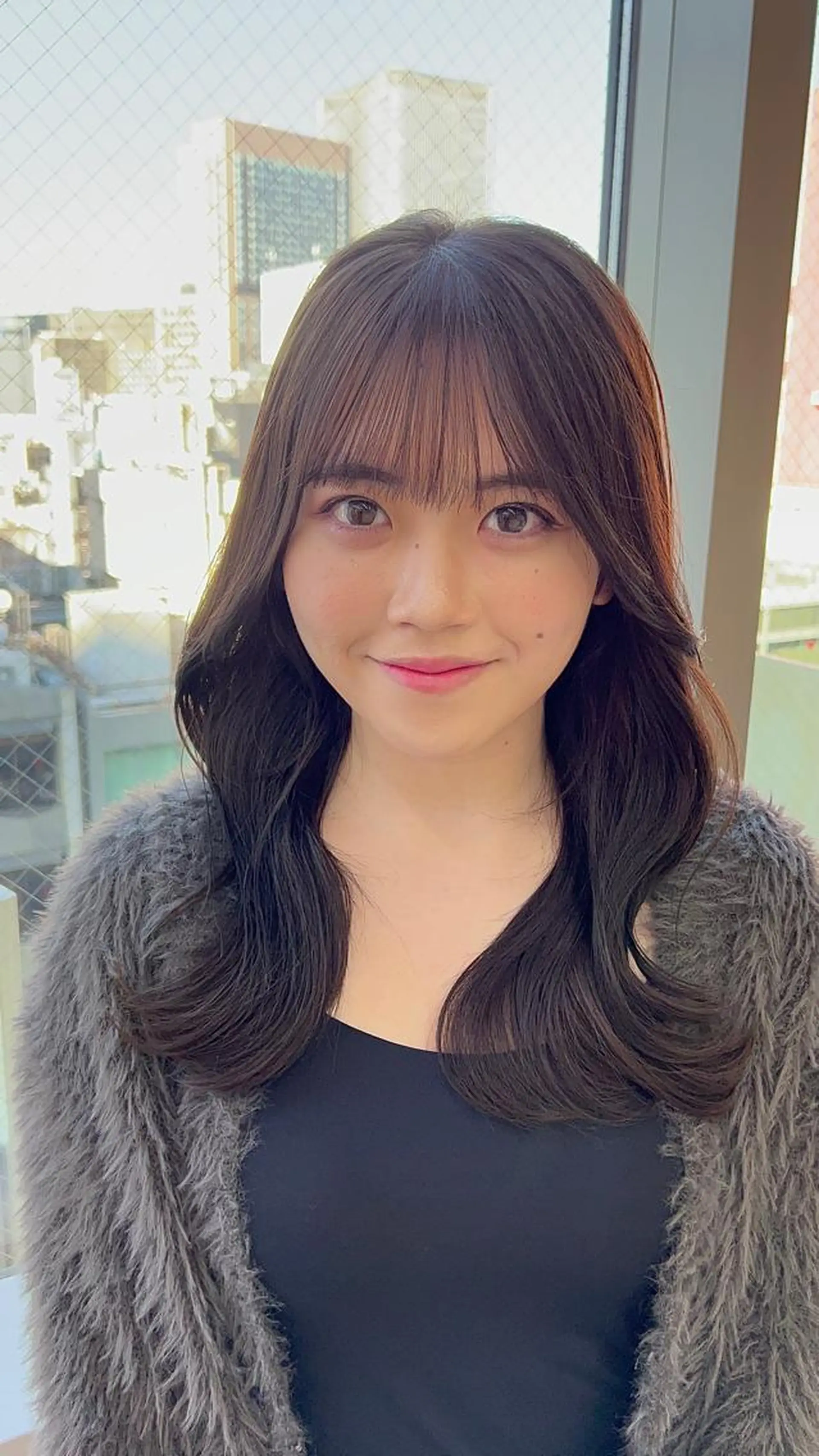 セミロング レイヤーカット/ 顔まわり/アオイのヘアスタイル