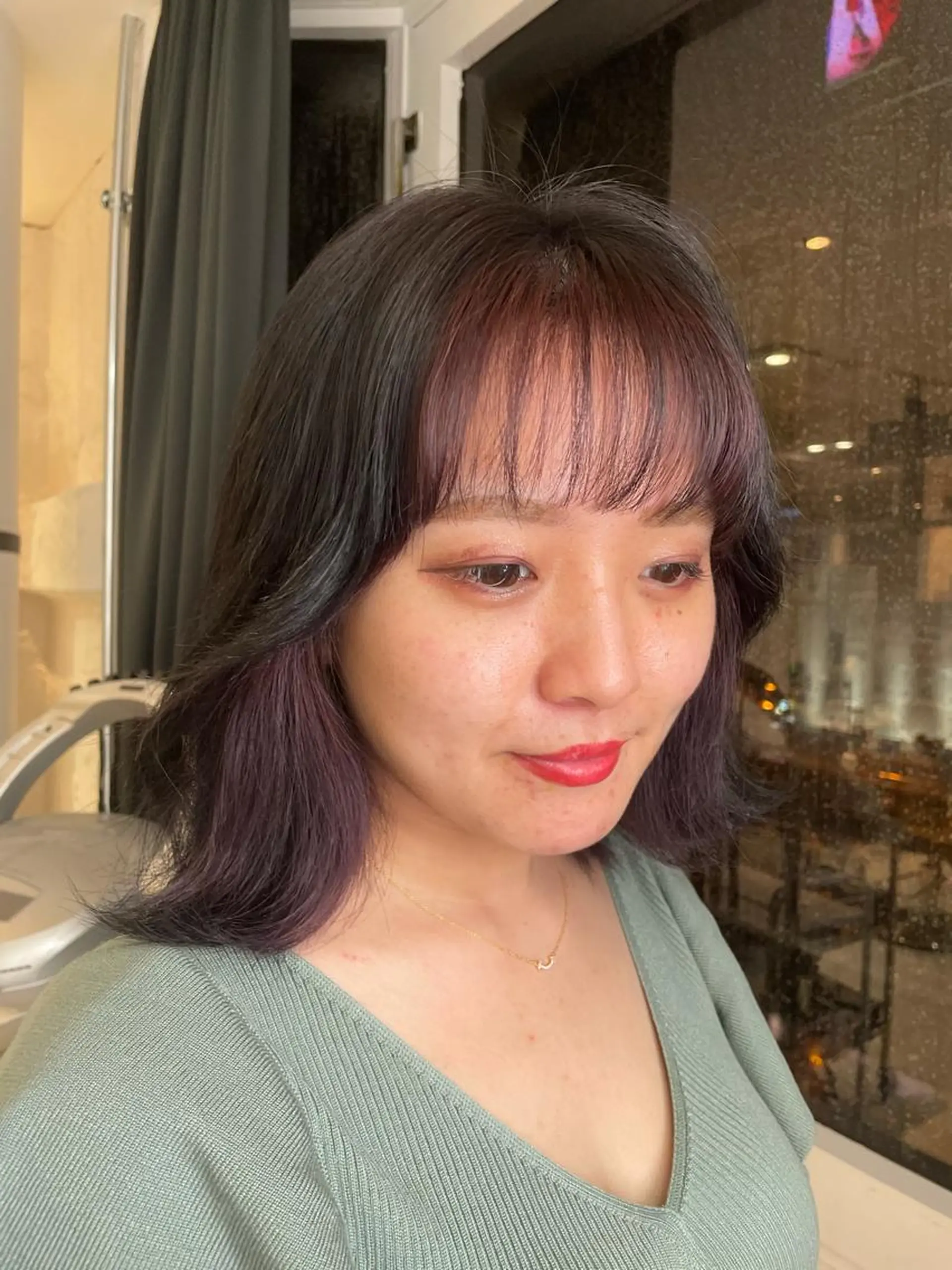 セミロング カラー 艶ハイトーン👑♡ NATSUKIのヘアスタイル