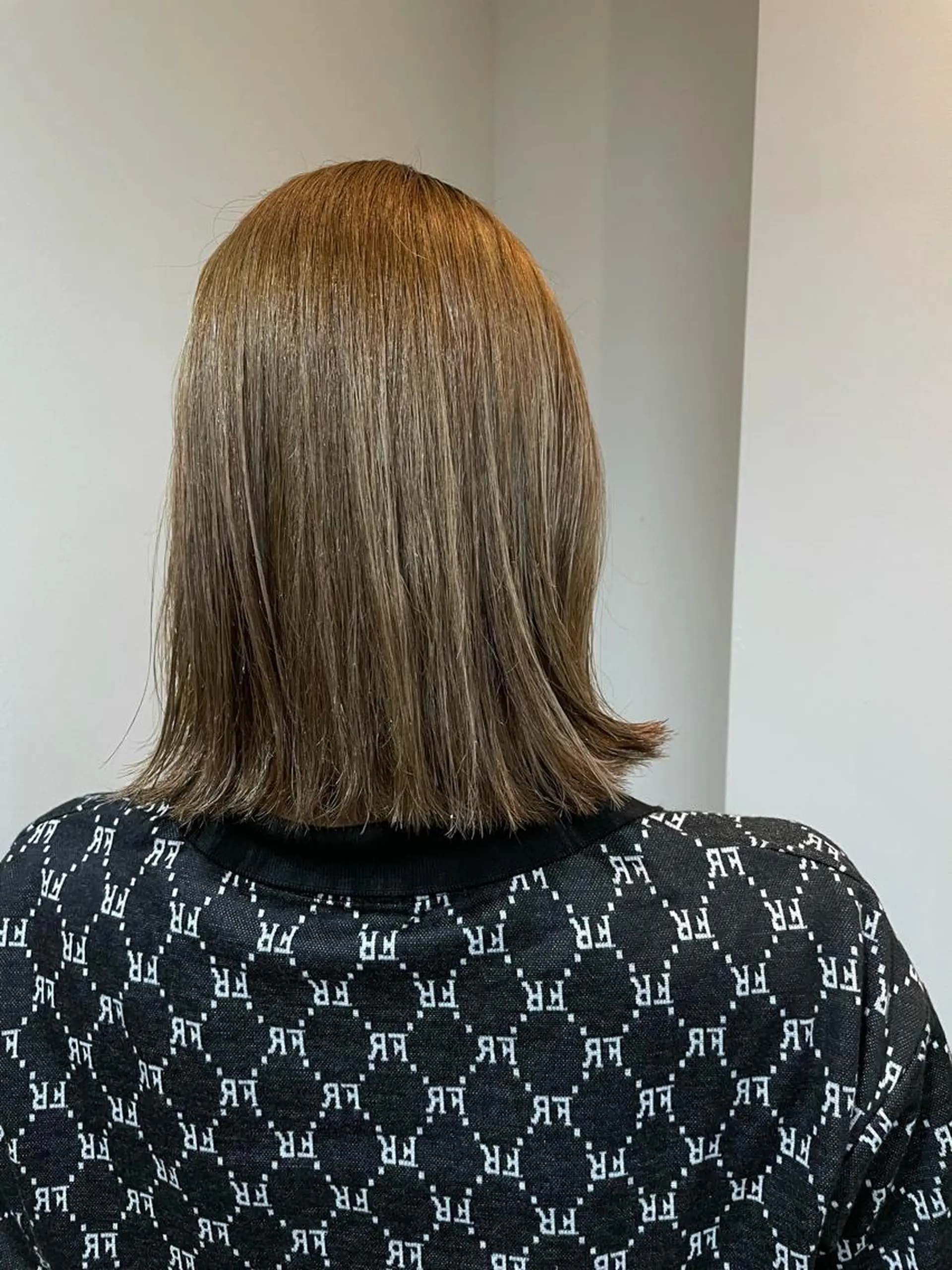 ミディアム Yusuke ユウスケのヘアスタイル