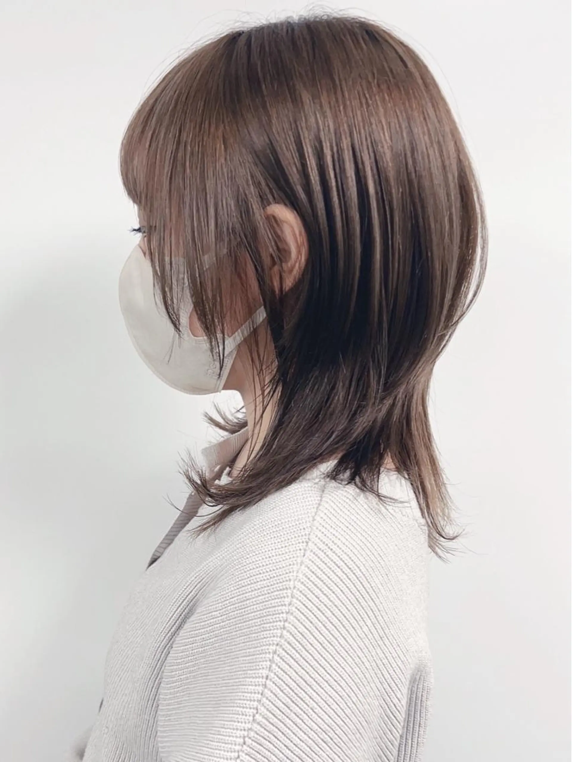 ミディアム morio from london所属・松岡彩華 ボブ /グレージュのヘアスタイル