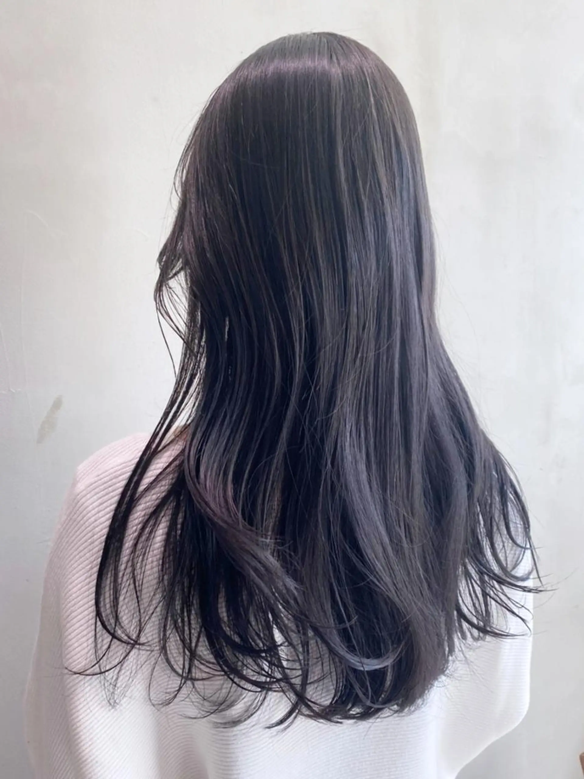 セミロング カラー パーマ ヘアアレンジ ラベンダーカラー ラベンダーグレー ITbyALBUM 下北沢店のヘアスタイル