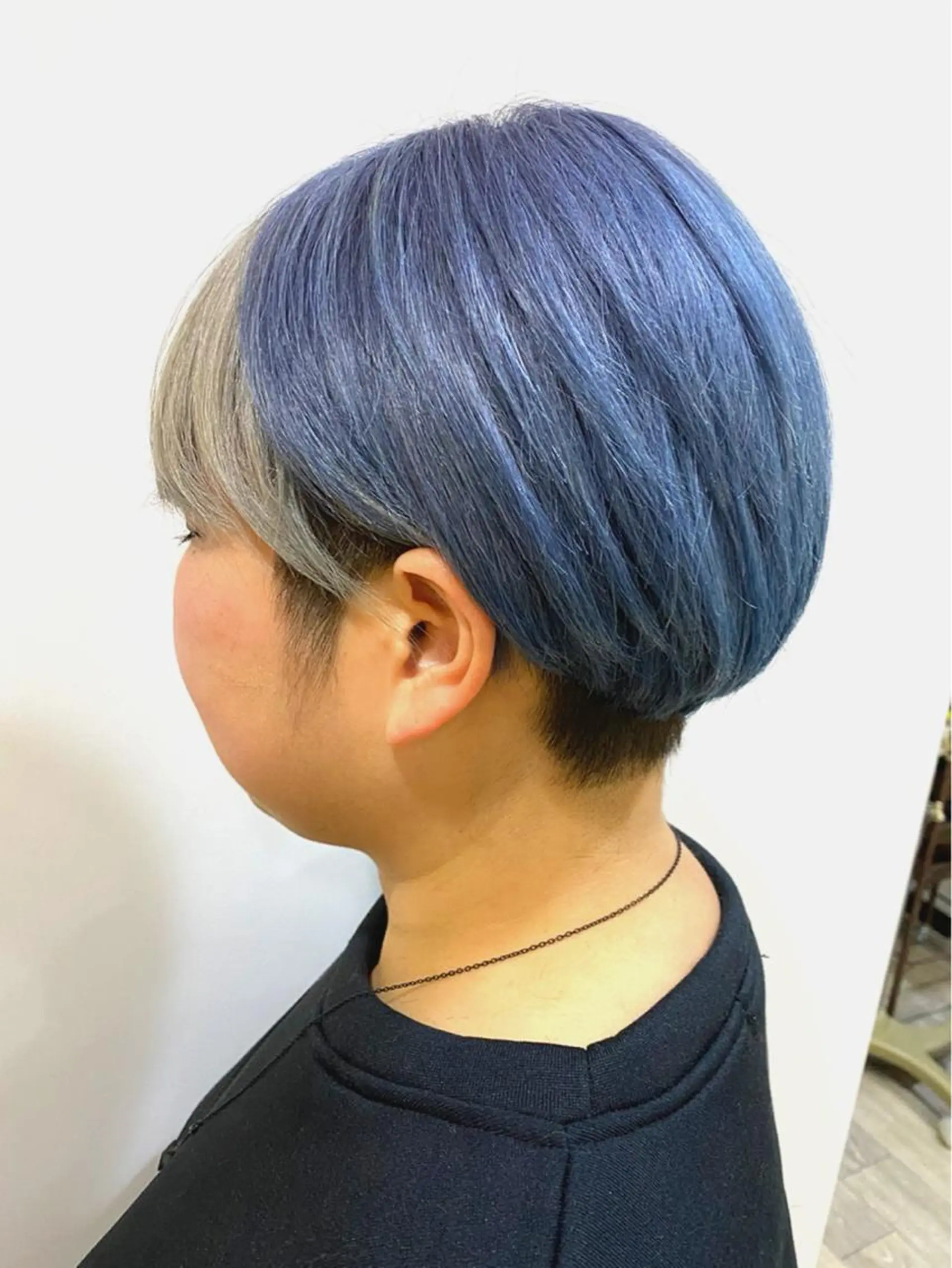 ショート カラー ミストバング  フェイスフレーミング MUK ムクのヘアスタイル