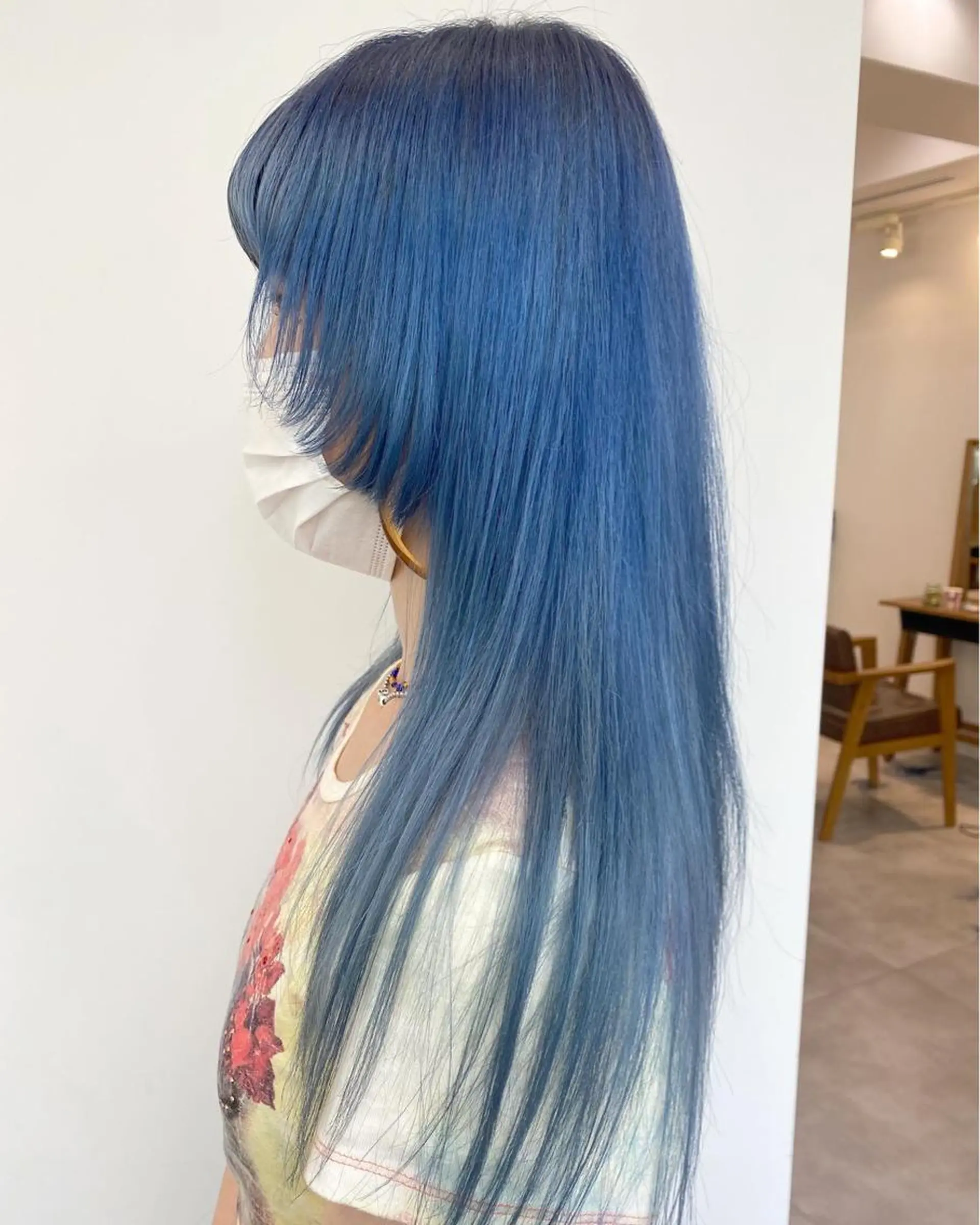 ロング 顔周りカット ヘアカラー トリートメント little salt 渋谷店所属・akina＊ブリーチ ♡トレンドヘアのヘアスタイル