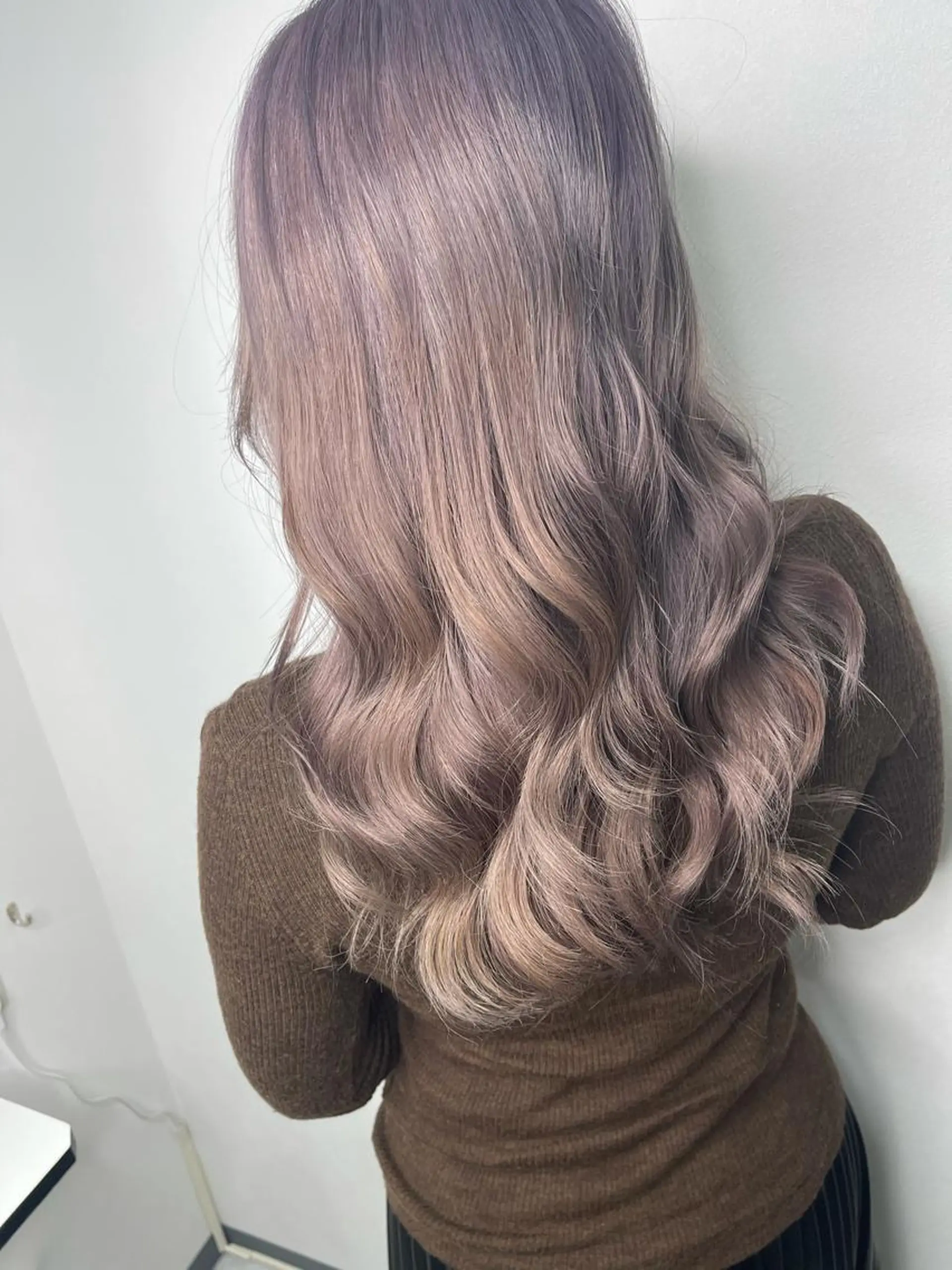 ロング カラー ヘアカラー トリートメント &chaLme   心斎橋所属・emi/髪質改善/ 韓国風/艶カラーのヘアスタイル