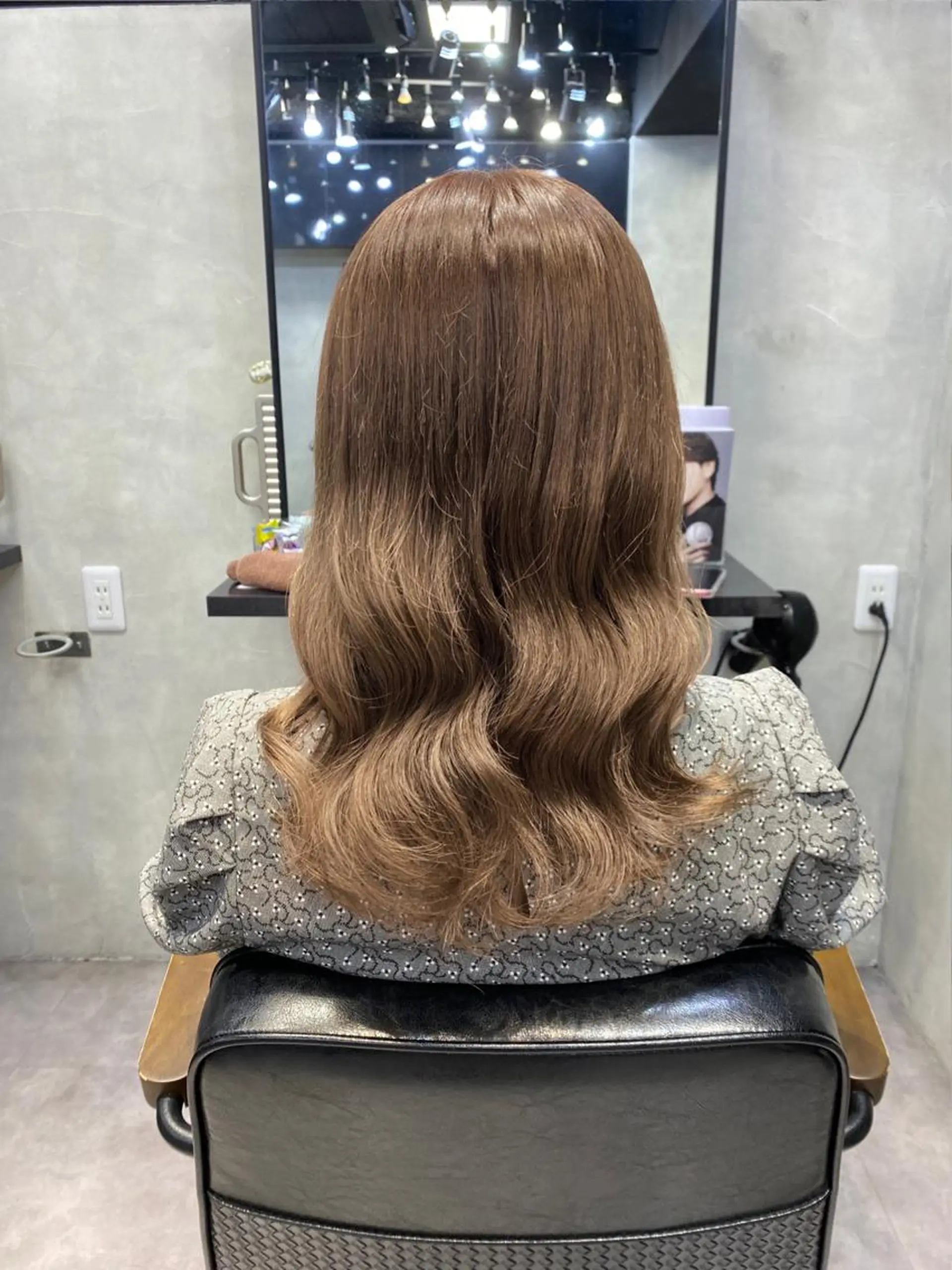 ミディアム カラー ヘアアレンジ シールエクステ アッシュ バレイヤージュ ベージュカラー ブリーチ ar+ ❤︎ maiのヘアスタイル