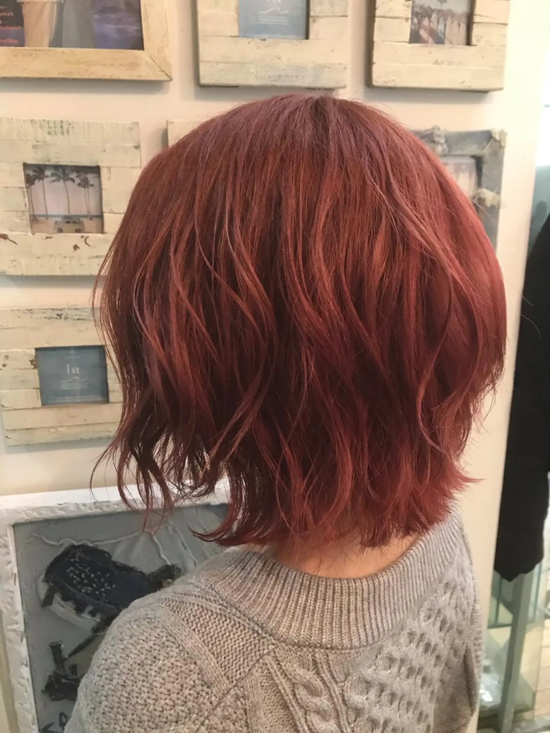 ミディアム カラー ヘアアレンジ グラデーションカラー レッドカラー ボブ カット ヘアカラー replica上大岡所属・松井 敬太郎のヘアスタイル