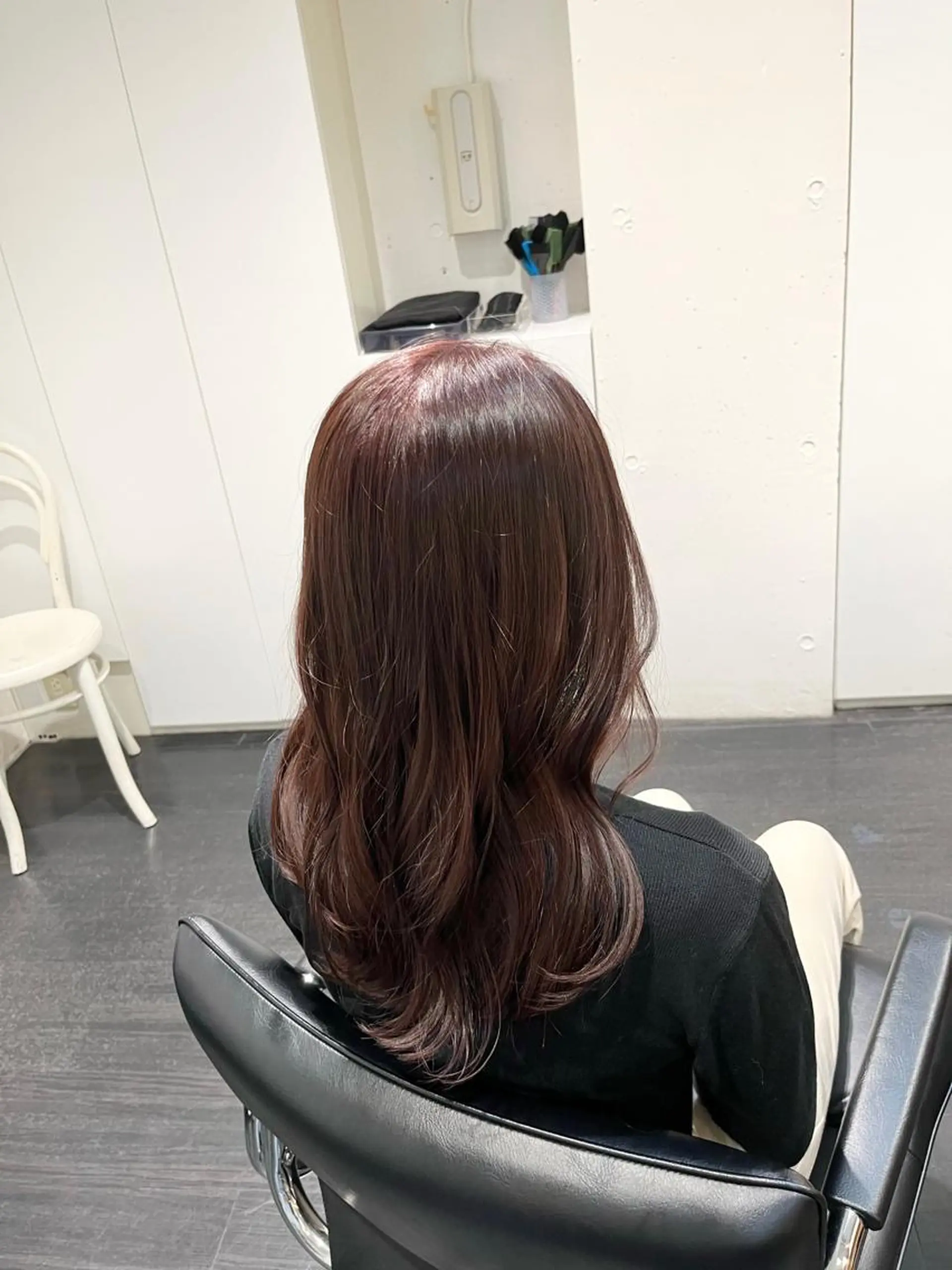 ロング カラー ブラウンカラー ピンクカラー ピンクブラウン 細田 碧のヘアスタイル