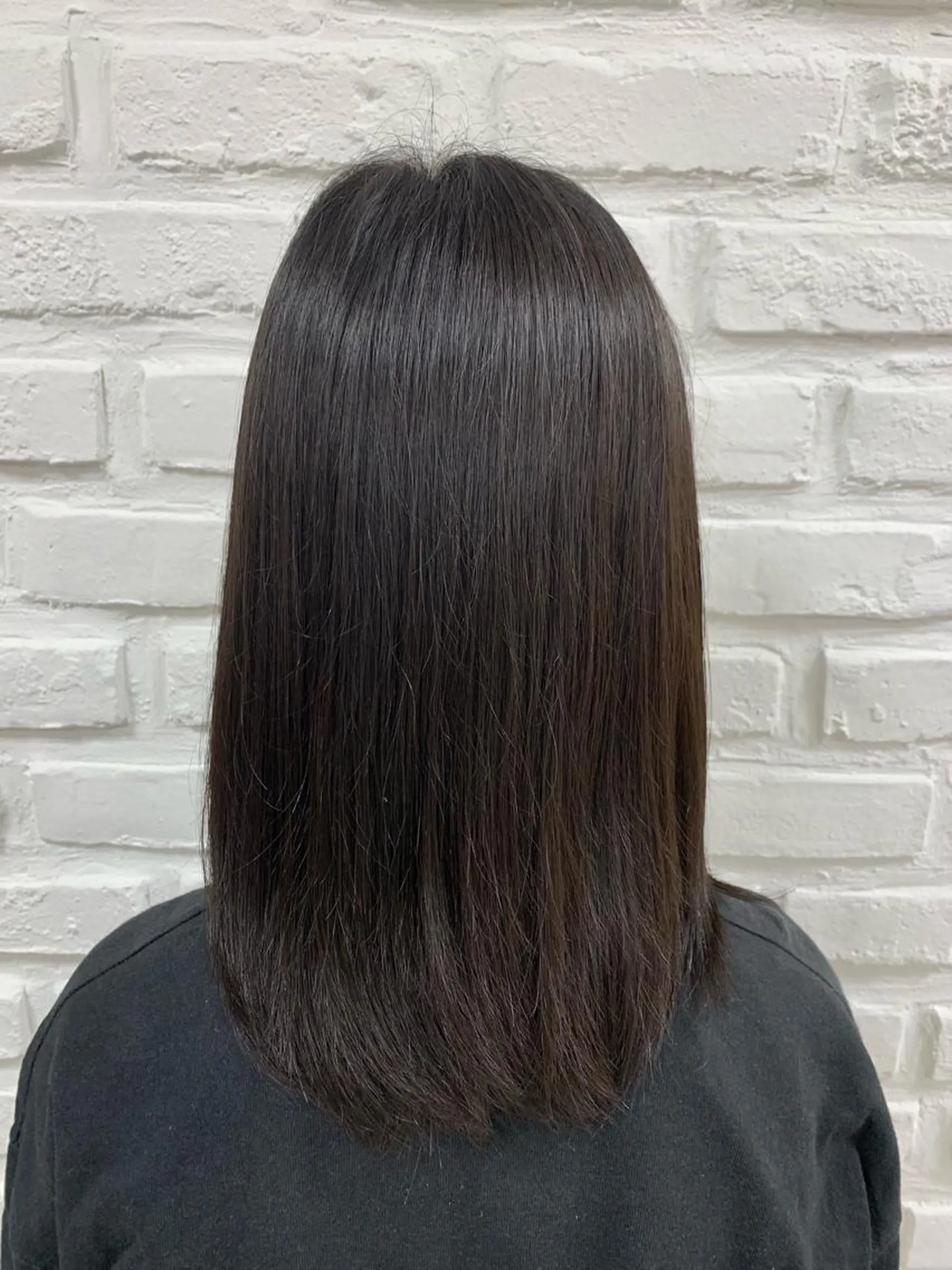 ミディアム パーマ 顔周りカット ストレートパーマ カット 縮毛矯正 トリートメント メンズヘア専門🦊 RYOKAのヘアスタイル