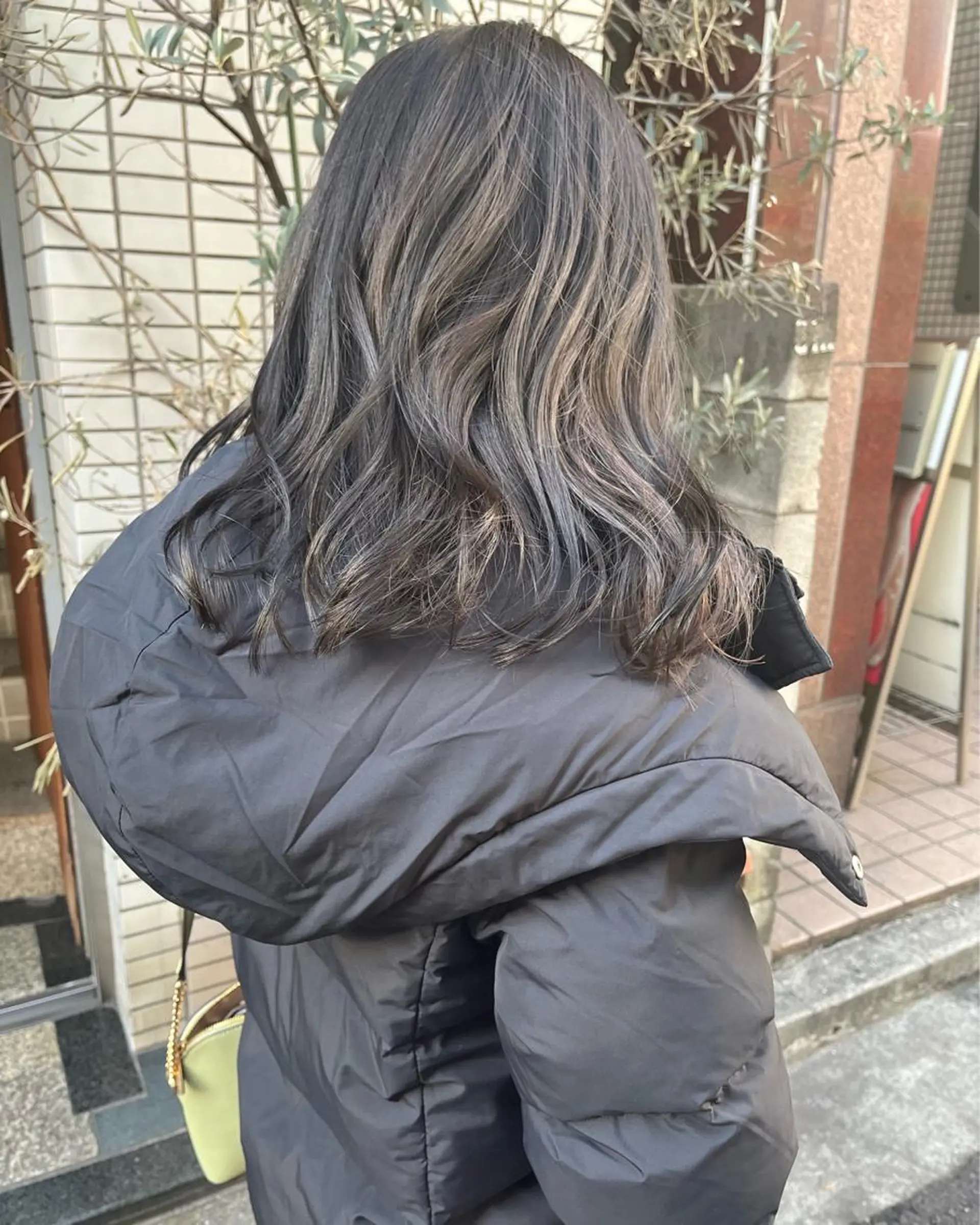 セミロング カラー ヘアアレンジ アッシュ 透明感カラー オレンジ カット ヘアカラー トリートメント ヘアセット 🌷ボブ/髪質改善 ストレートのヘアスタイル
