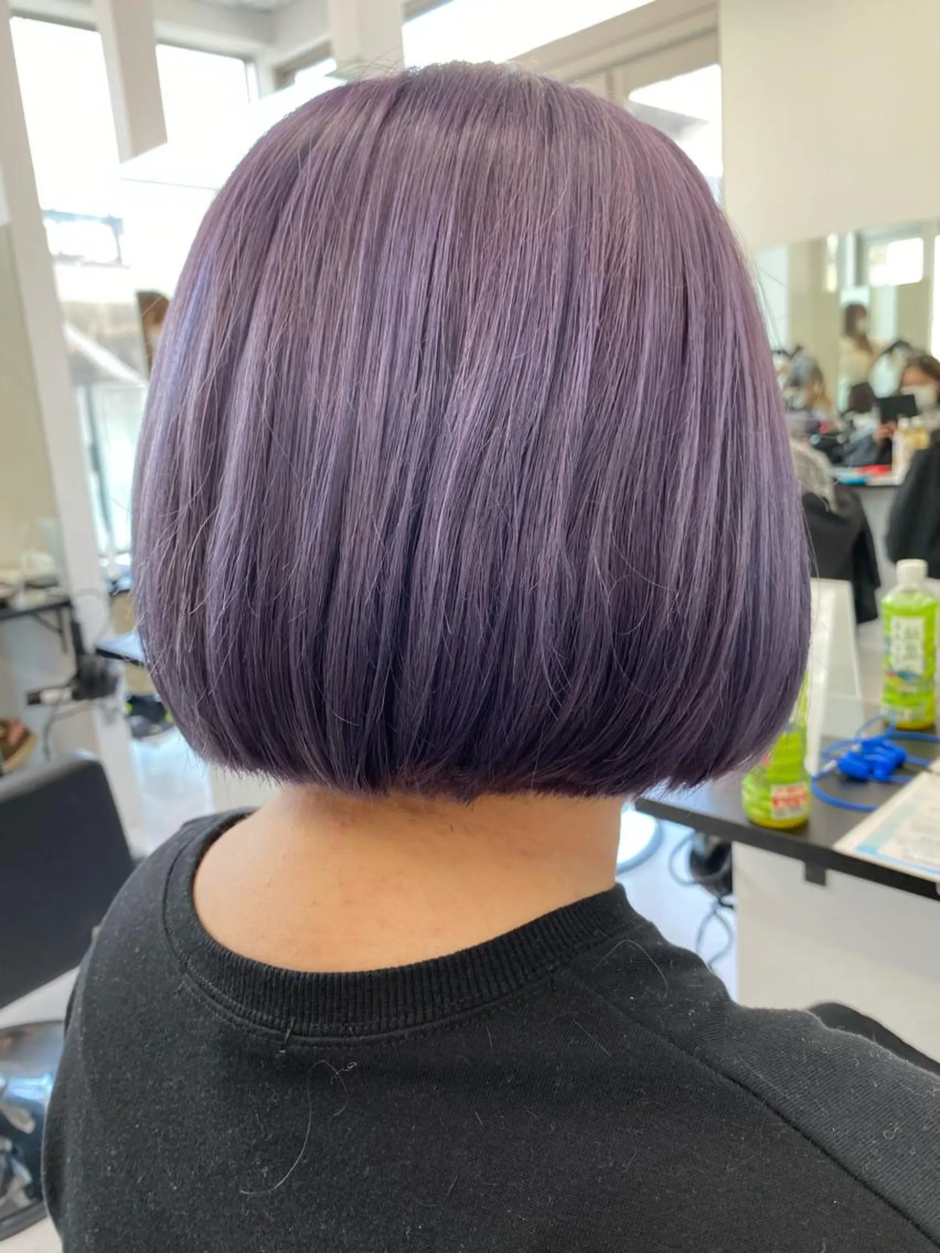 ショート パープルカラー 三戸 修平のヘアスタイル