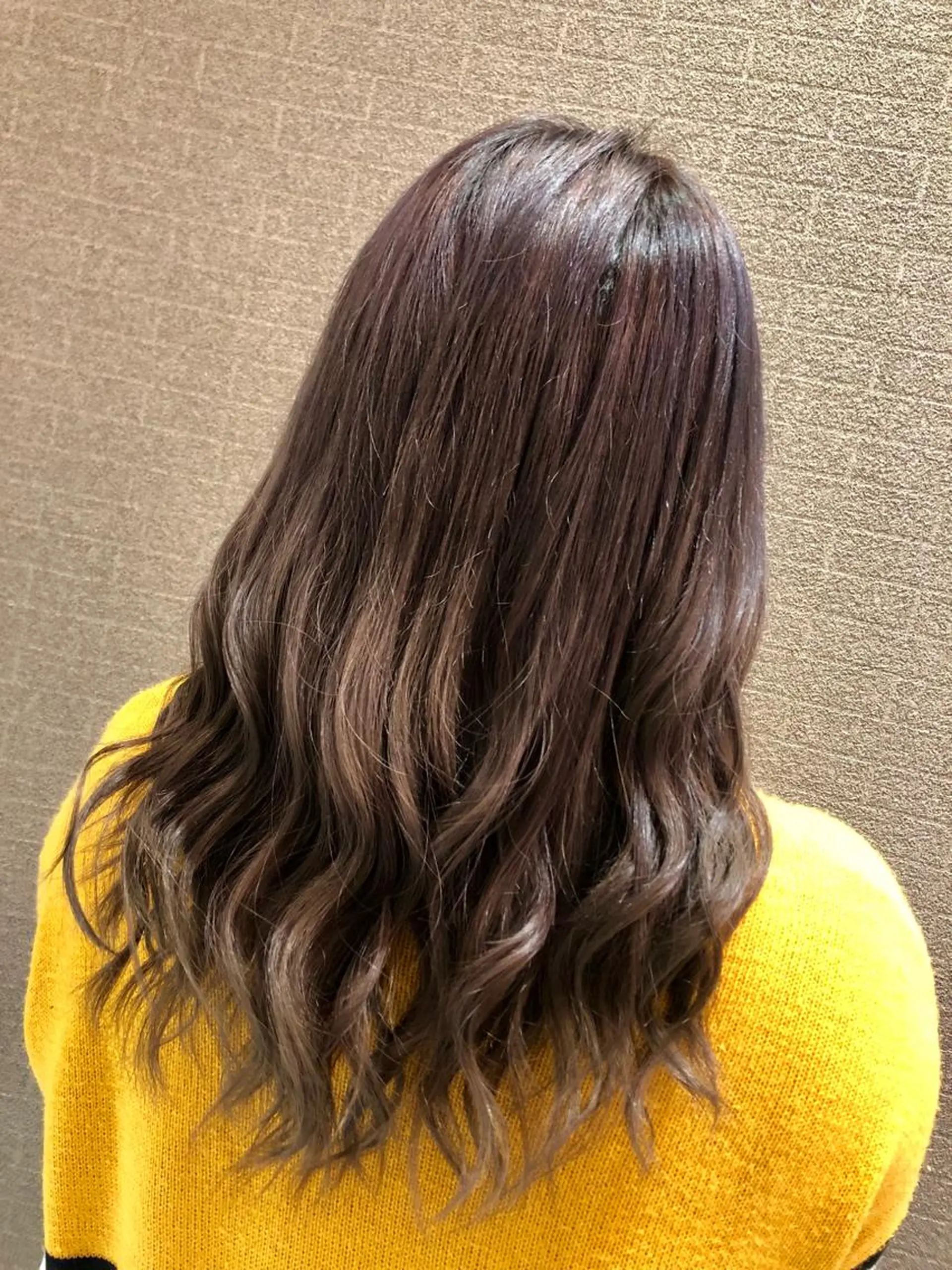 ロング カラー ヘアアレンジ NEO Beauty Salon所属・𝐍𝐄𝐎 𝐉𝐔𝐑𝐈のネイルデザイン
