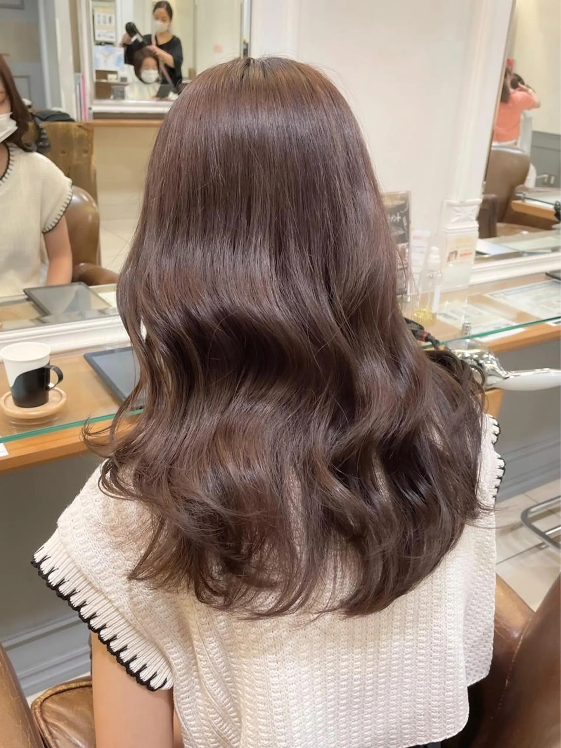 ロング カラー ベージュカラー ブラウンカラー 透明感カラー モカブラウン くびれヘア カット ヘアカラー トリートメント 横浜/レイヤーカット /韓国ヘア/佐藤記正のヘアスタイル