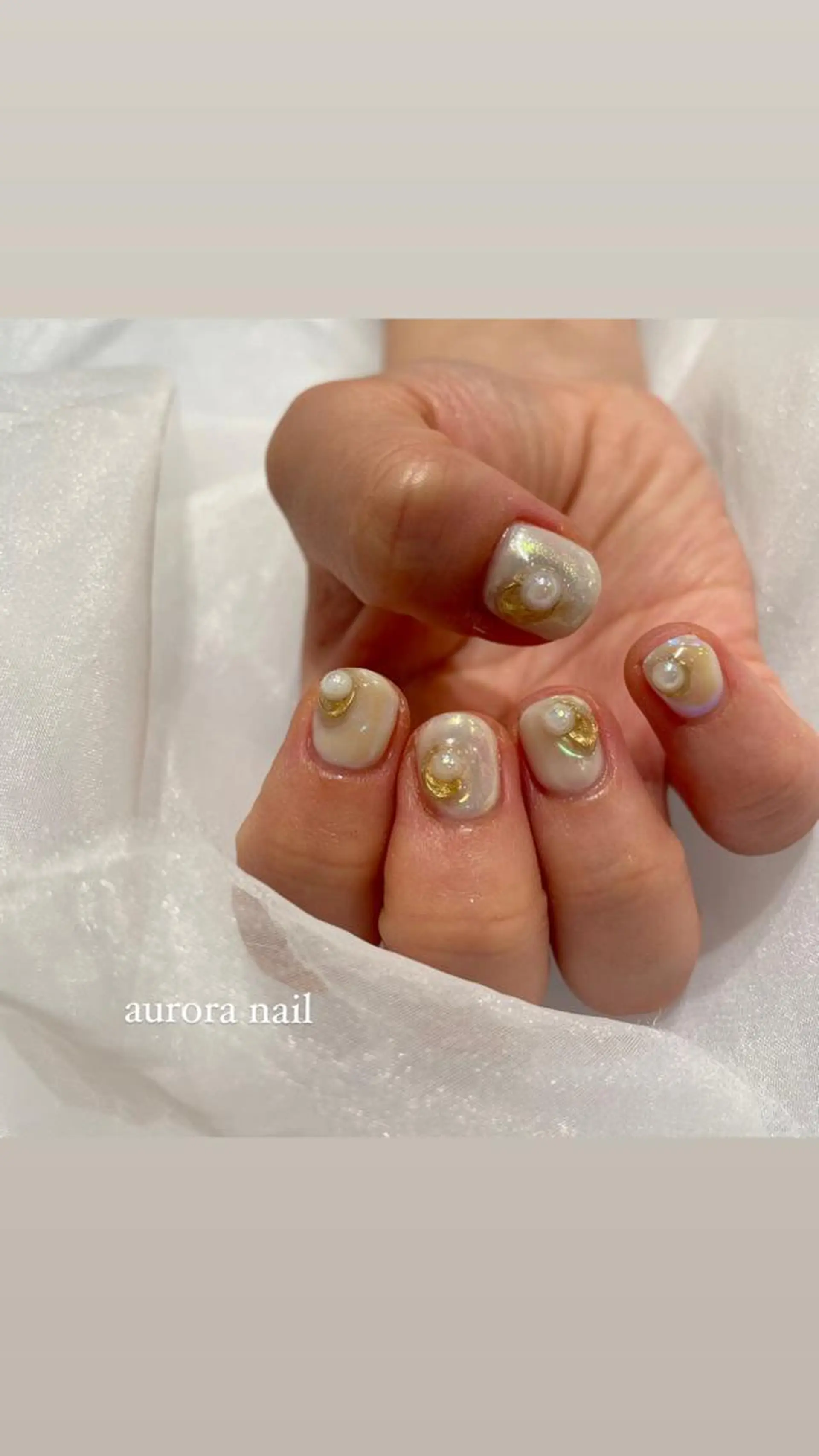 ネイル ハンドネイル 淡色ネイル 🎀moeのネイルデザイン