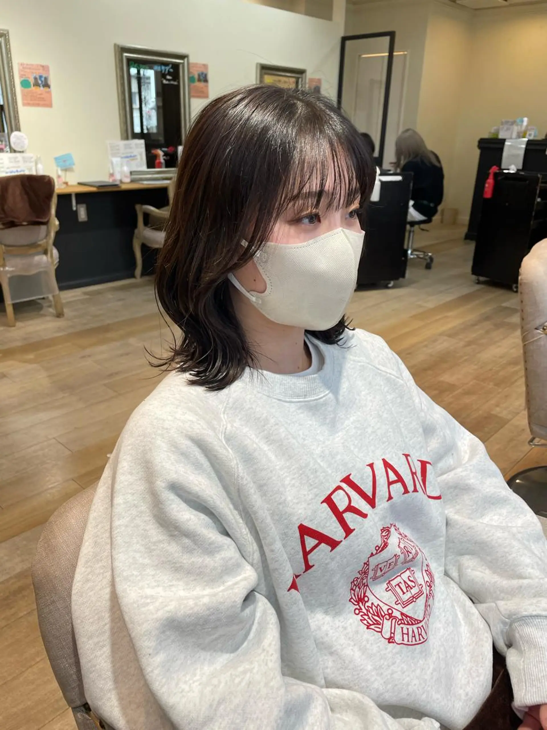 ミディアム 亀川蓮 Agu hairのヘアスタイル